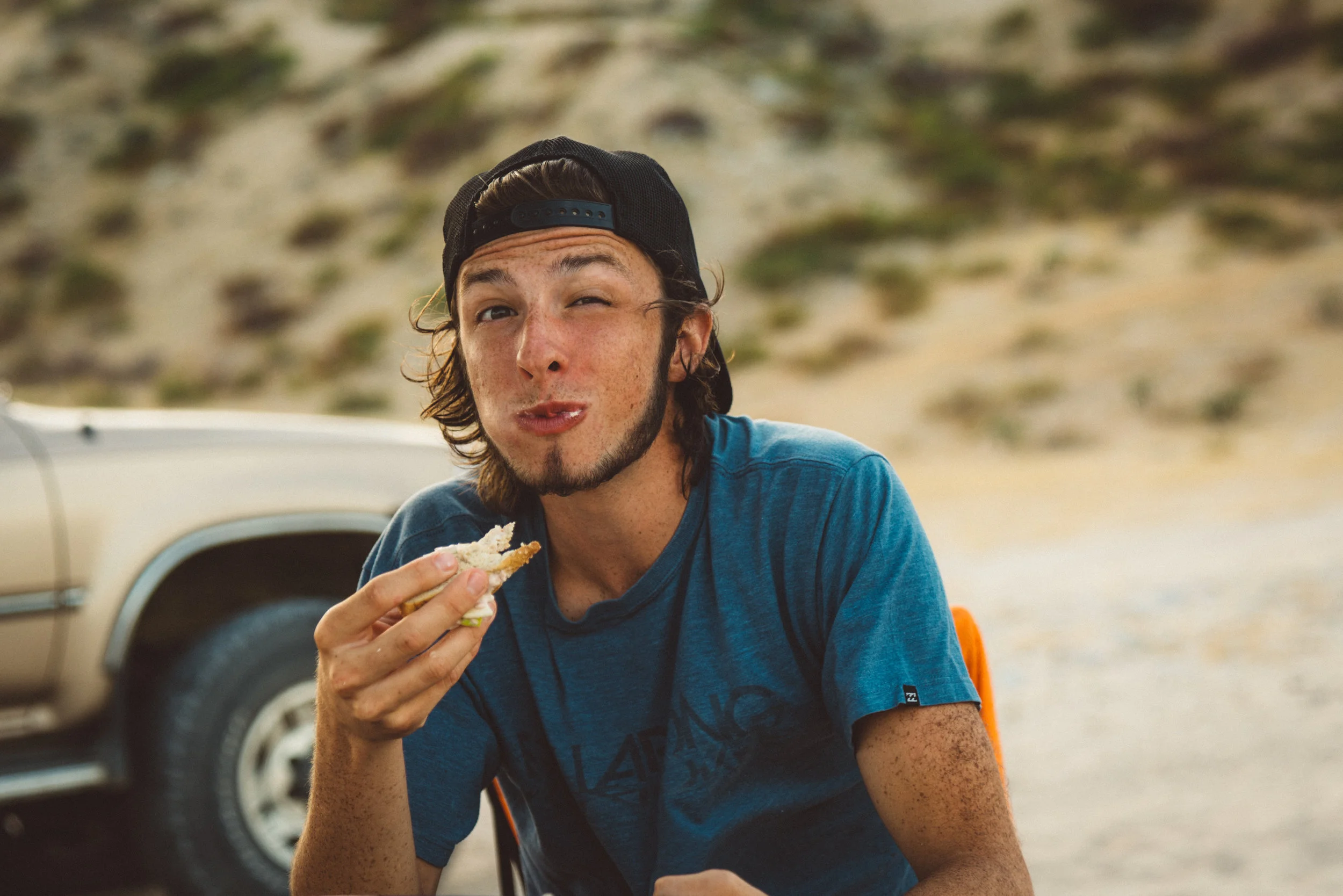 Min eating.