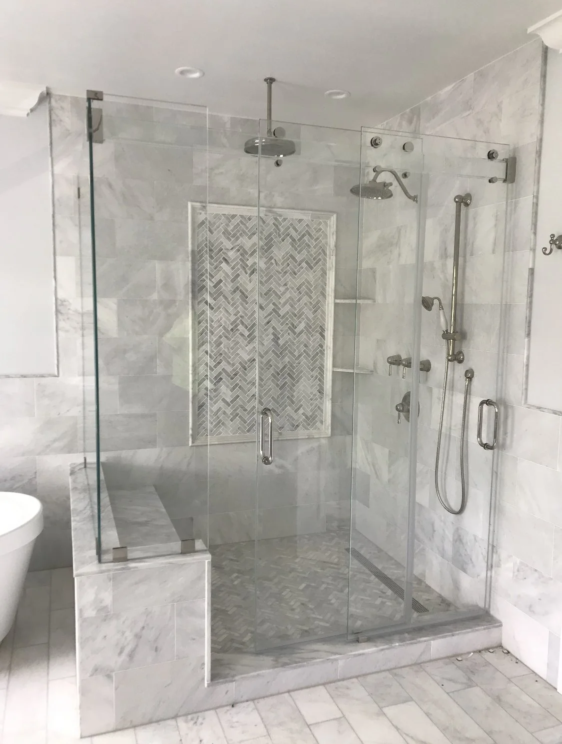 Sliding - All Glass Header.jpeg