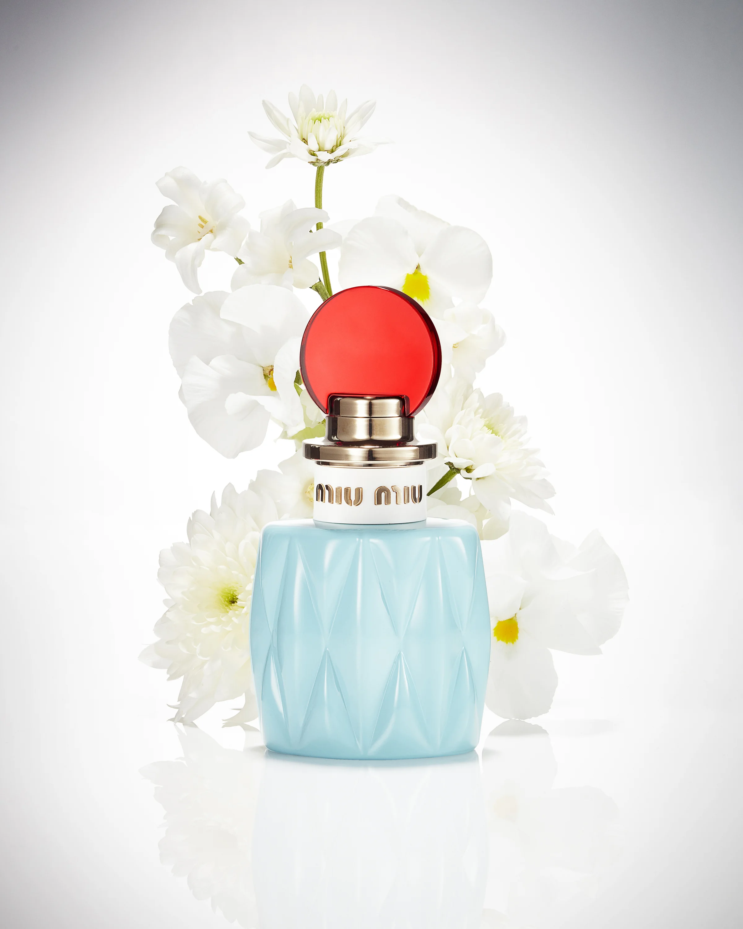 "Bottled Blooms." Photo: Paul C. Product Styling: Daniel Onori/Plutino Group