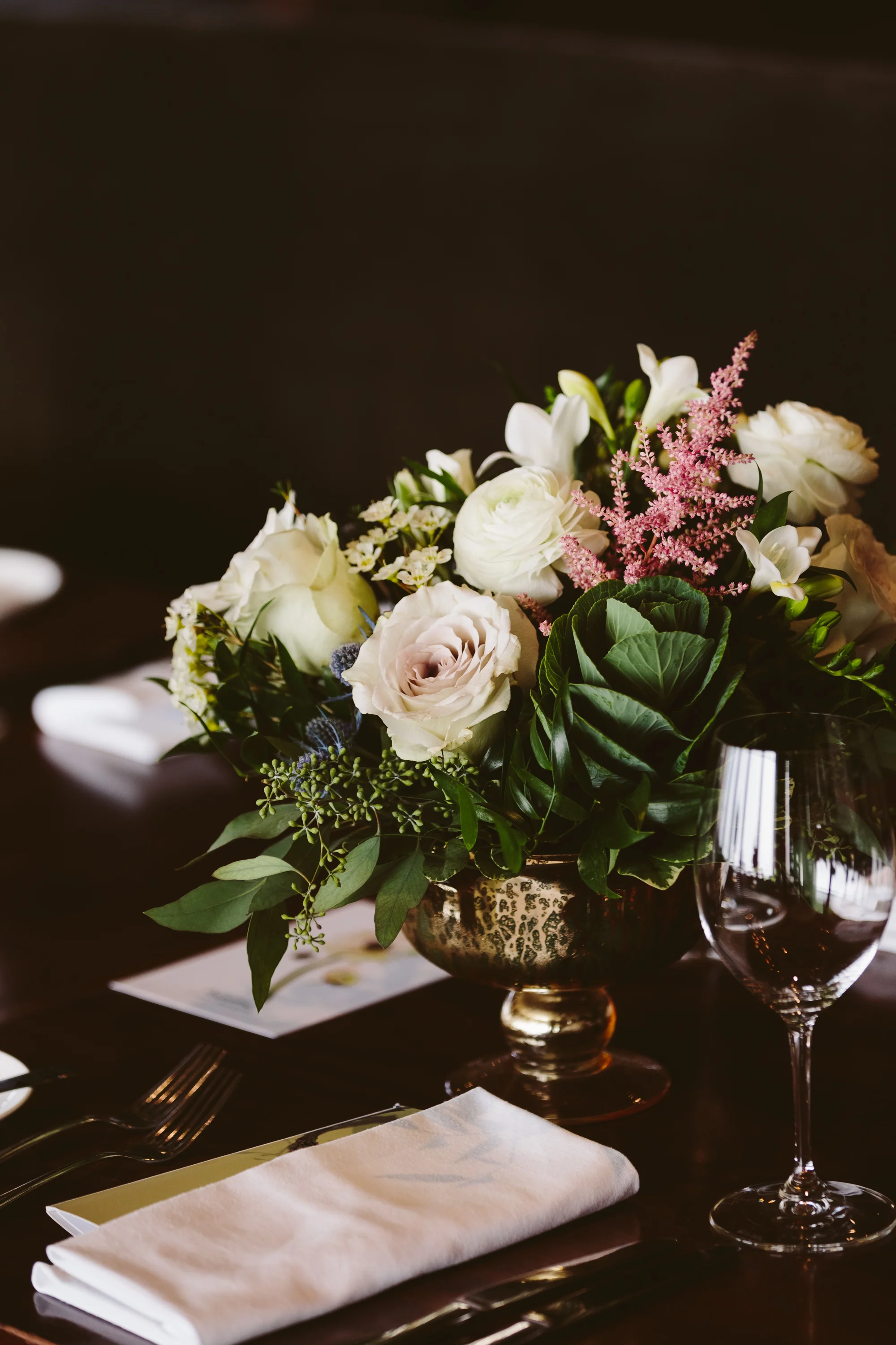 Modern Classic Botanicals, Canoe Restaurant | Photo: A Brit & A Blonde