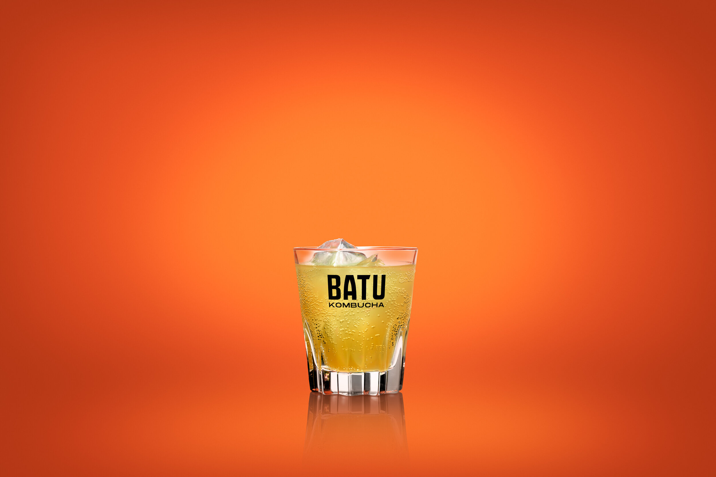 BATU-GLAS-LIME-MINT-ORANJEGRADIENT-LANDSCAPE-RGB.jpg