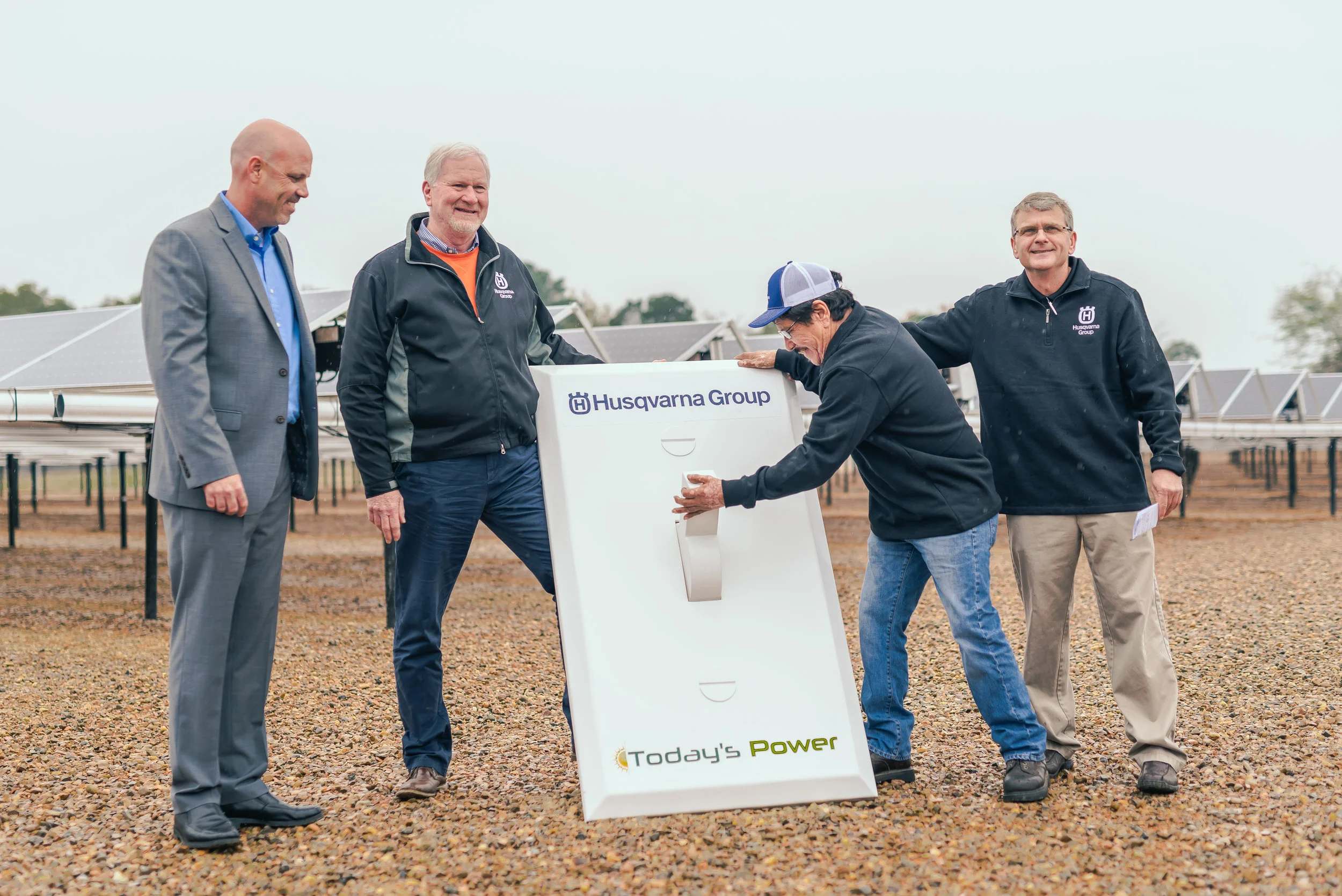 After more than 40 years of employment at Husqvarna’s Nashville-based plant, their most tenured employee flipped the switch on Husqvarna Group’s 1 Megawatt Solar Array.