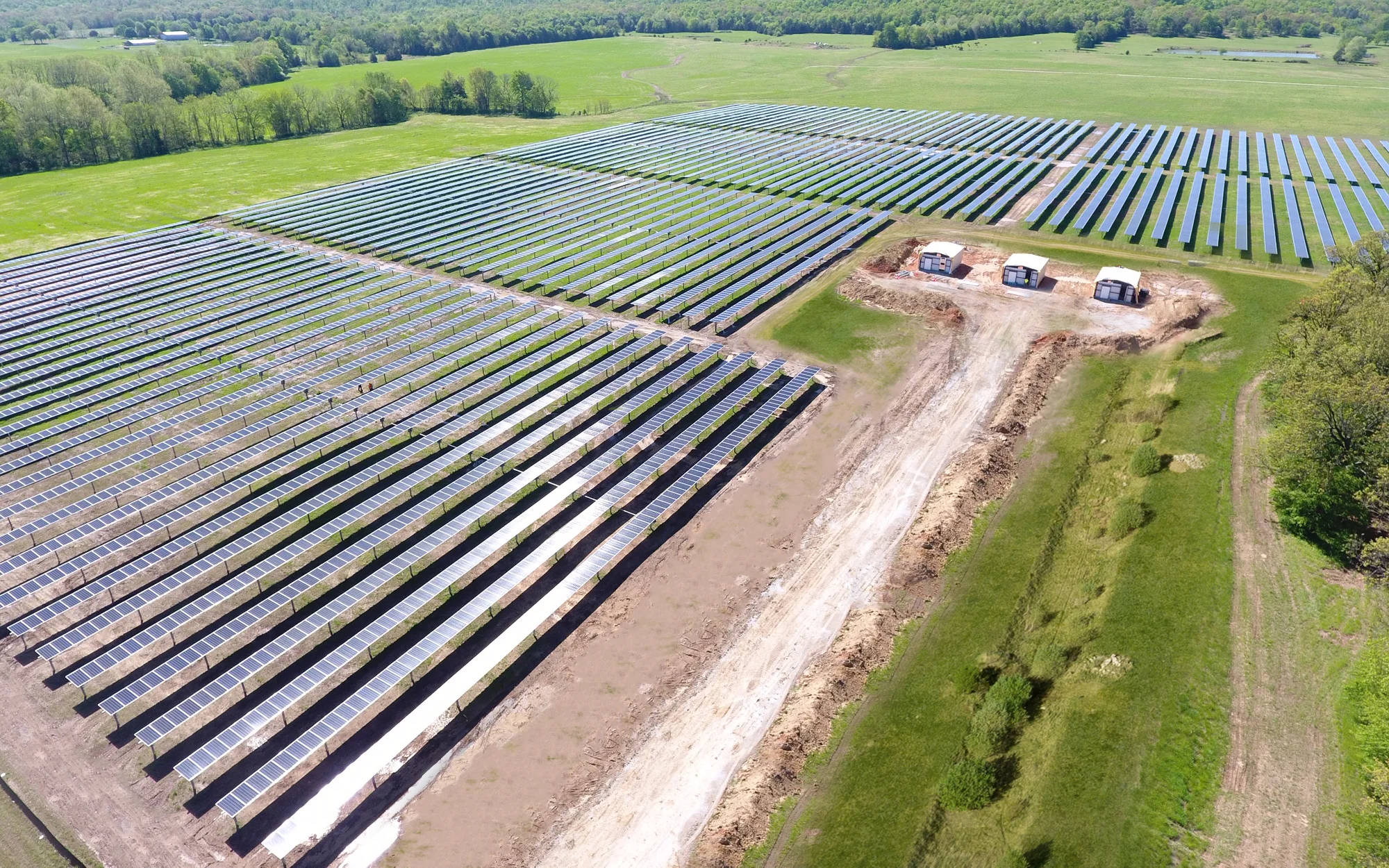 Today’s Power developed a 11.5 MW solar + 24 MWh Battery Storage Project for the City of Fayetteville and Ozarks Electric Cooperative.
