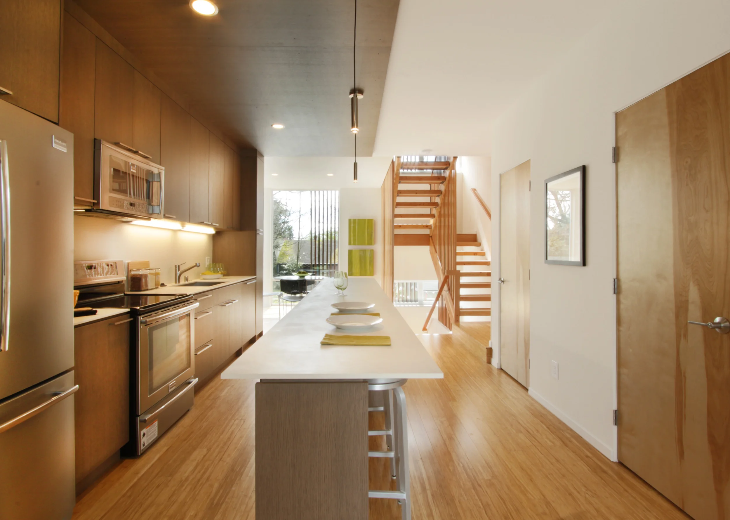 Ballard 606 Kitchen 01-medium.jpg