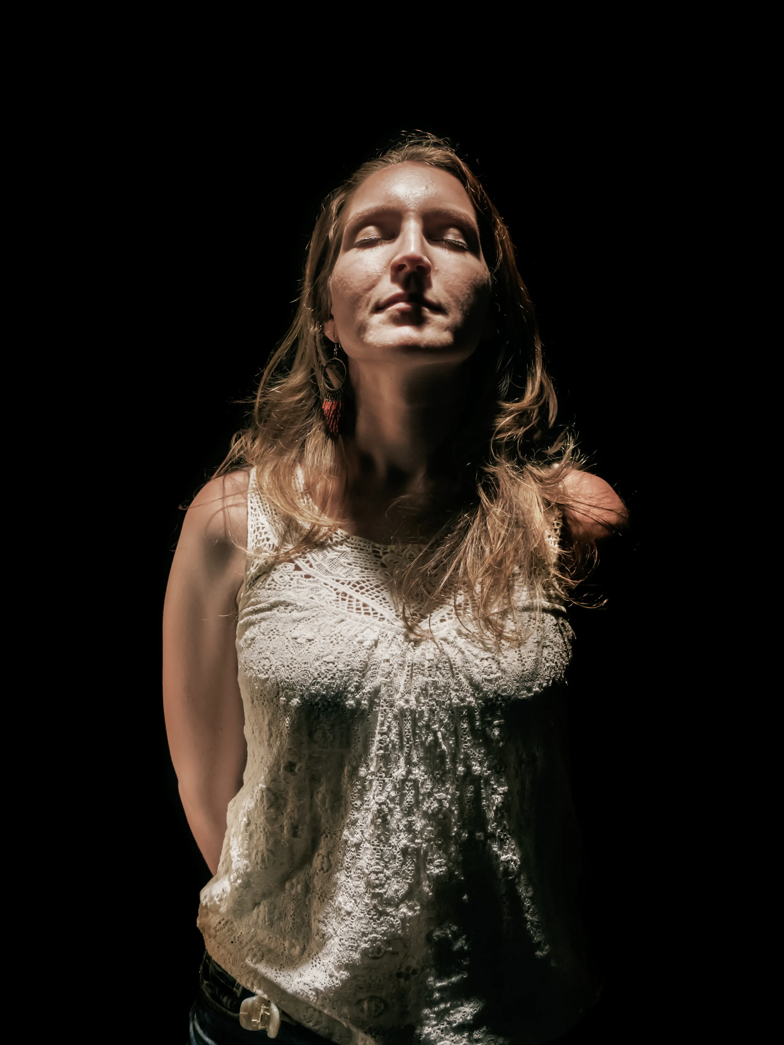 AlMannai_20160526__1640829-Edit-Edit 11x17.jpg