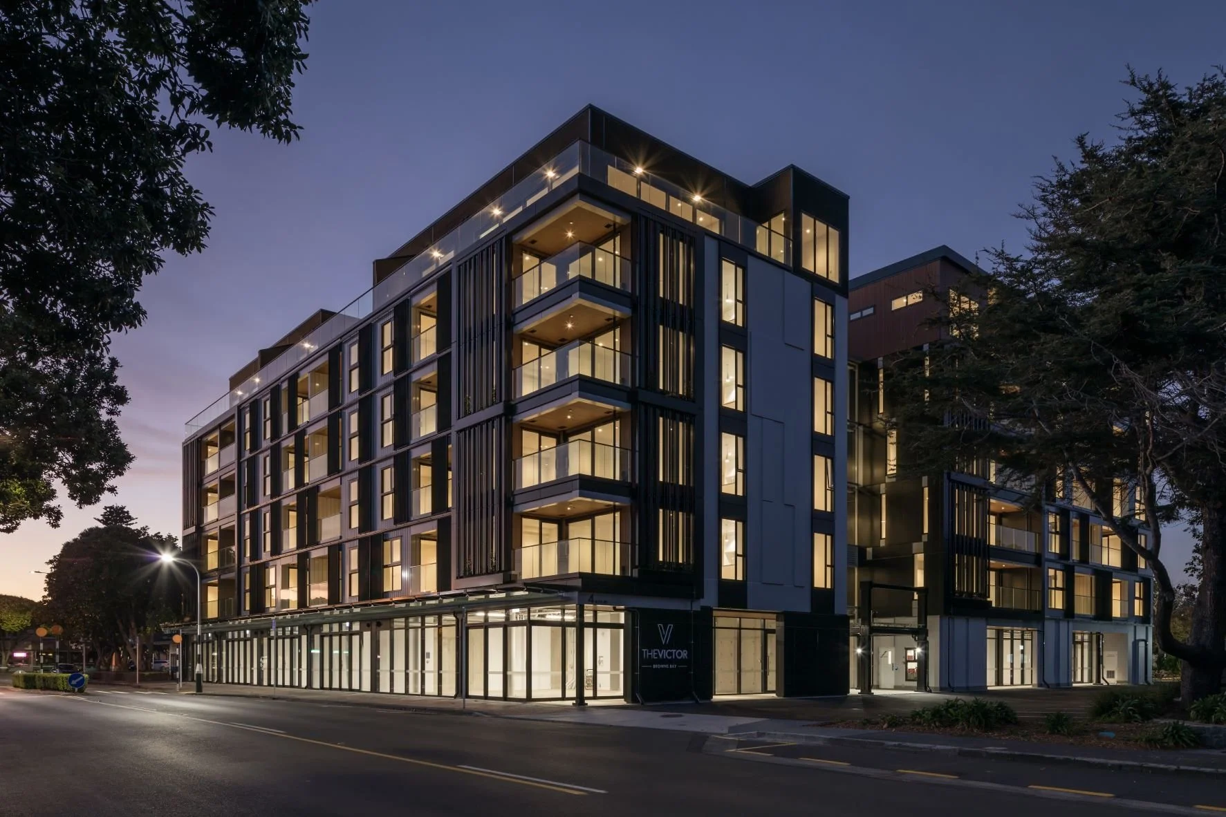 视频 — The Victor Apartments