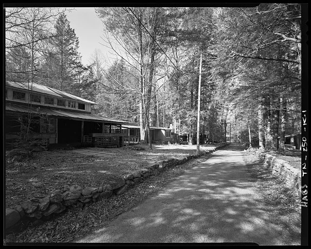 Elkmont Cabins. HABS No. TN-250-K-1