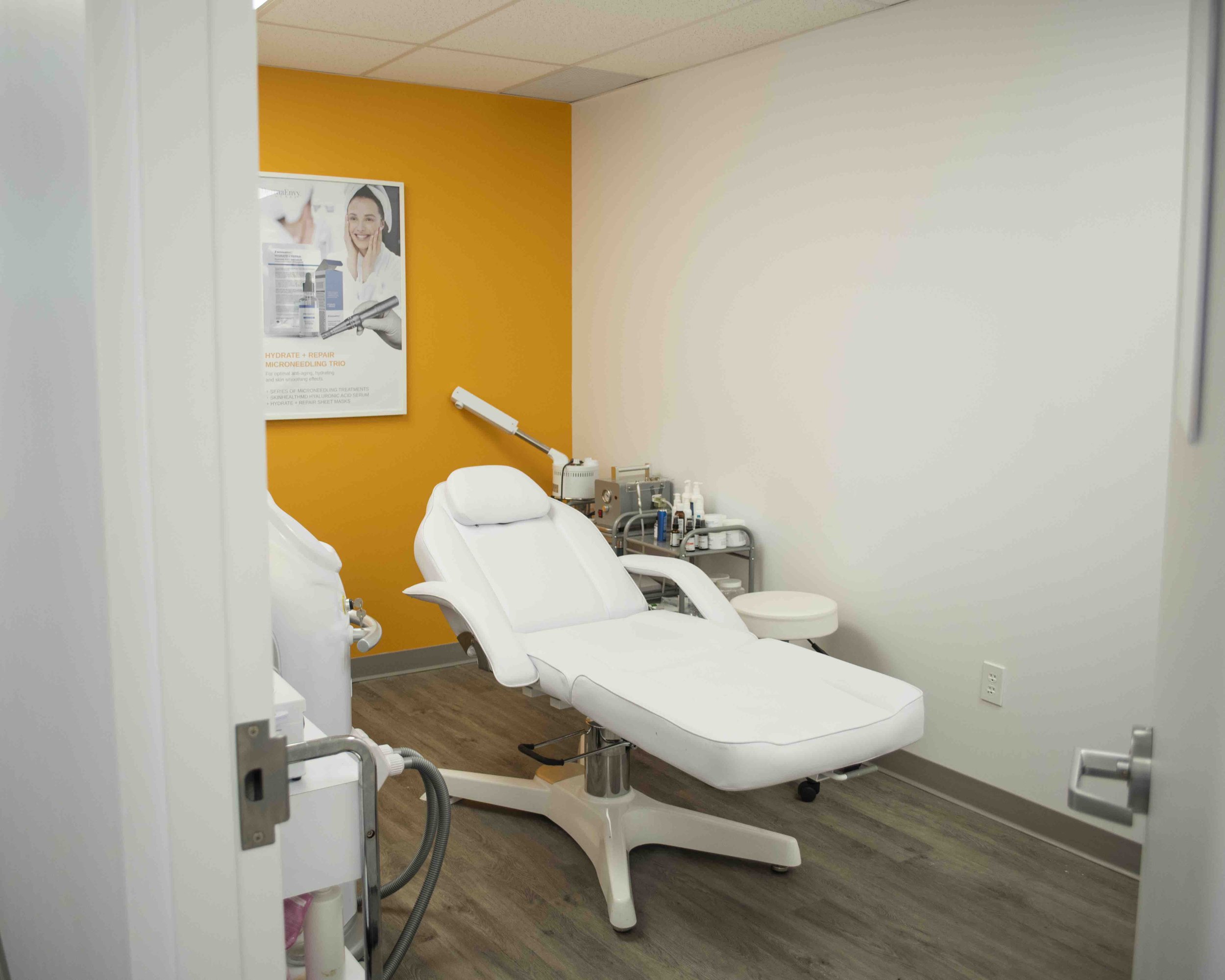 DermaEnvy SkincareHalifax Bayers Lake001_10 copy.jpg