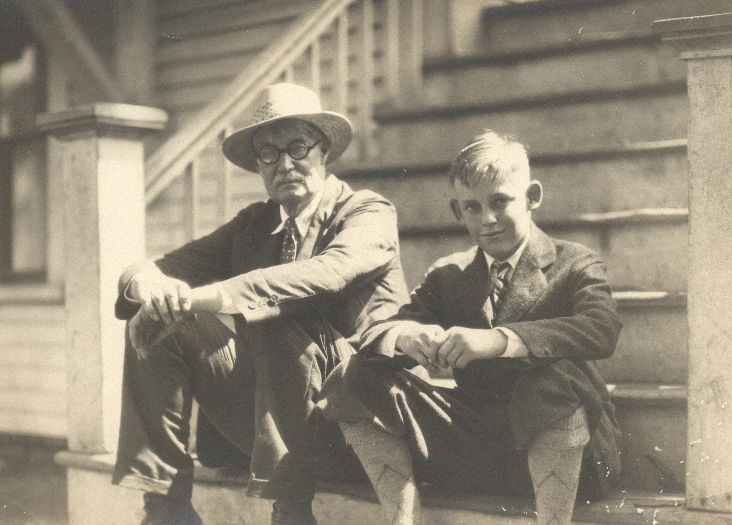 Henry Shute & friend.jpg
