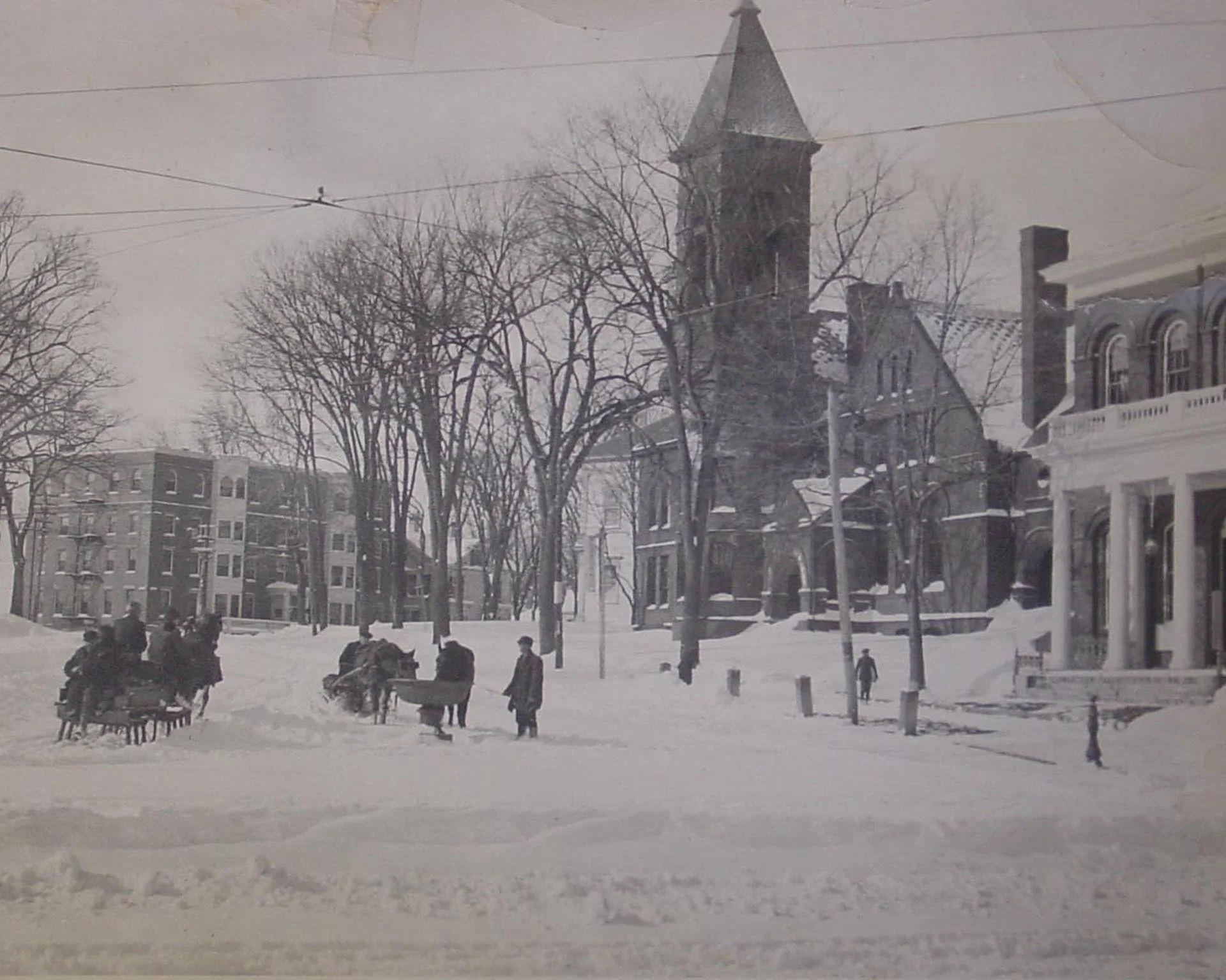 Sleighing in Northern New England