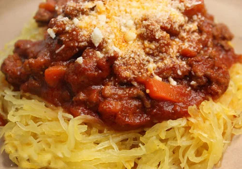 spaghetti-squash-with-meat-sauce.jpg