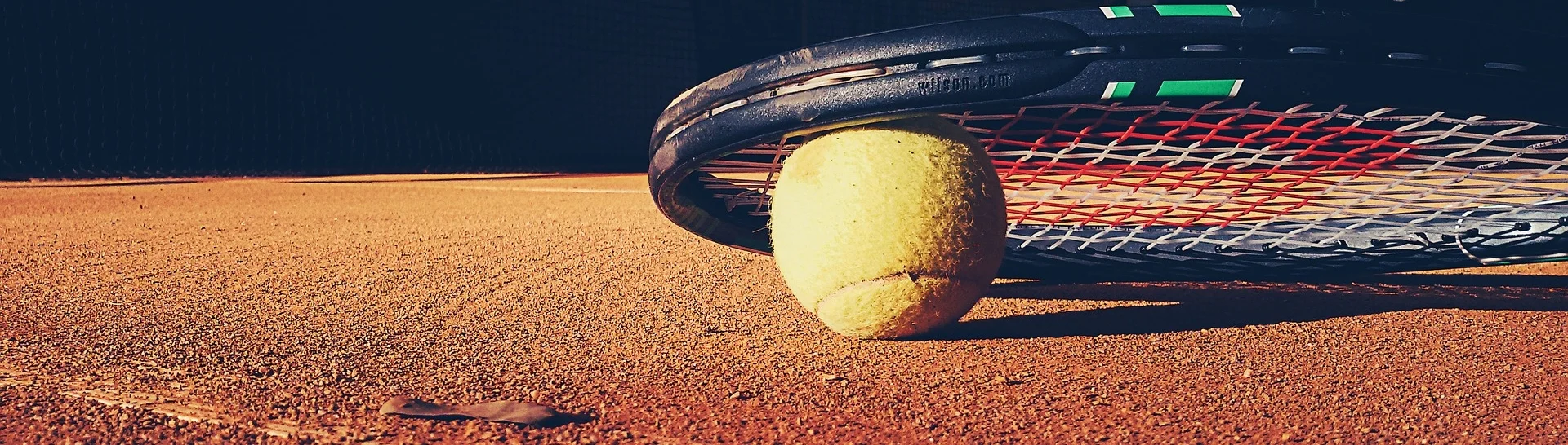 tennis-923659_1920.jpg