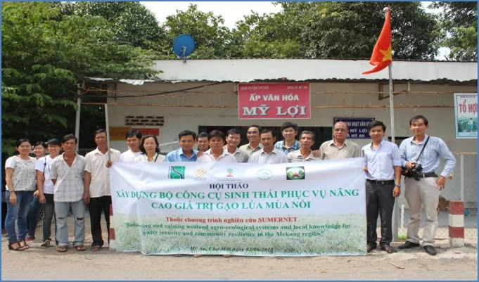 Meeting of stakeholders in My Loi Commune, Vietnam (Credit: RCRD)