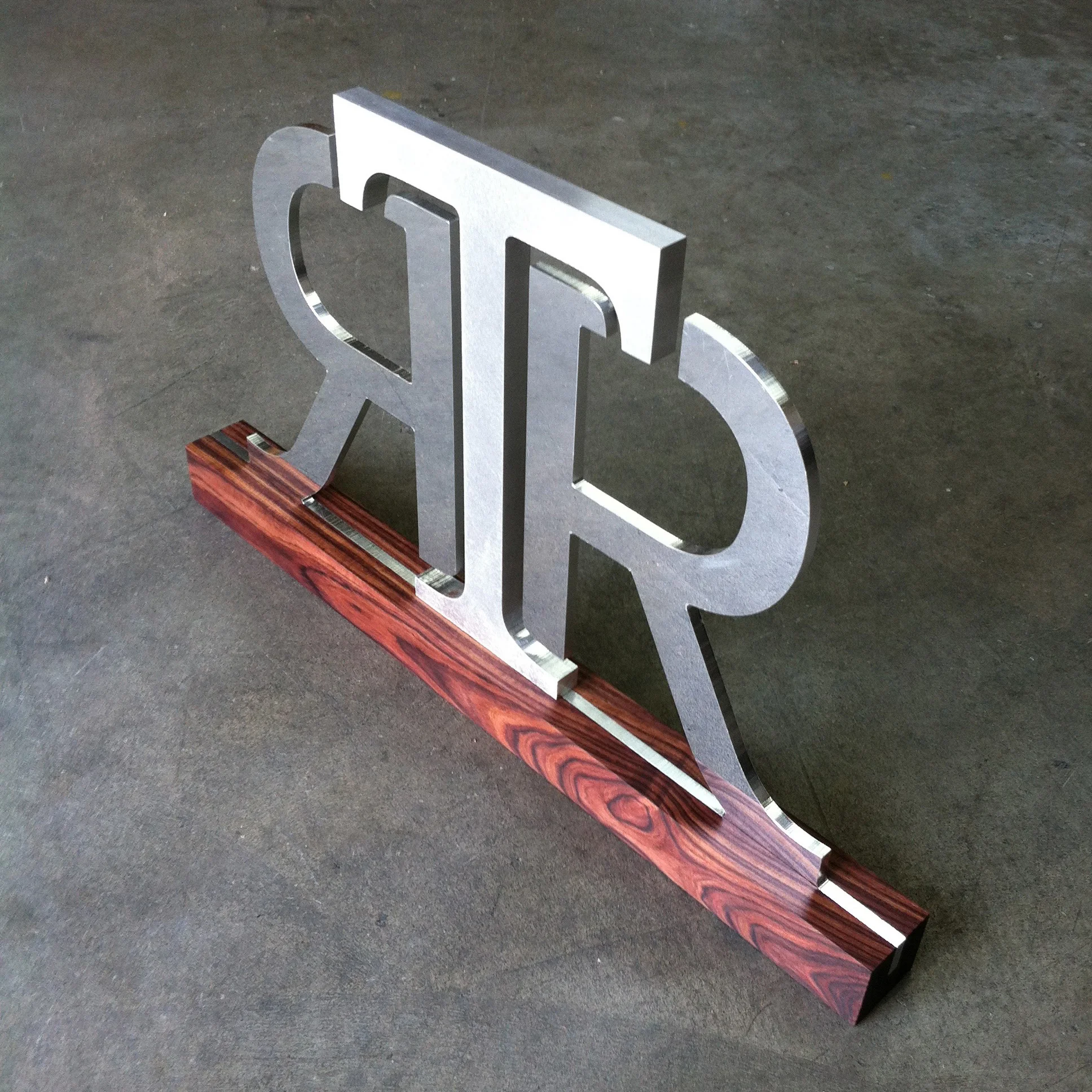 RTR
