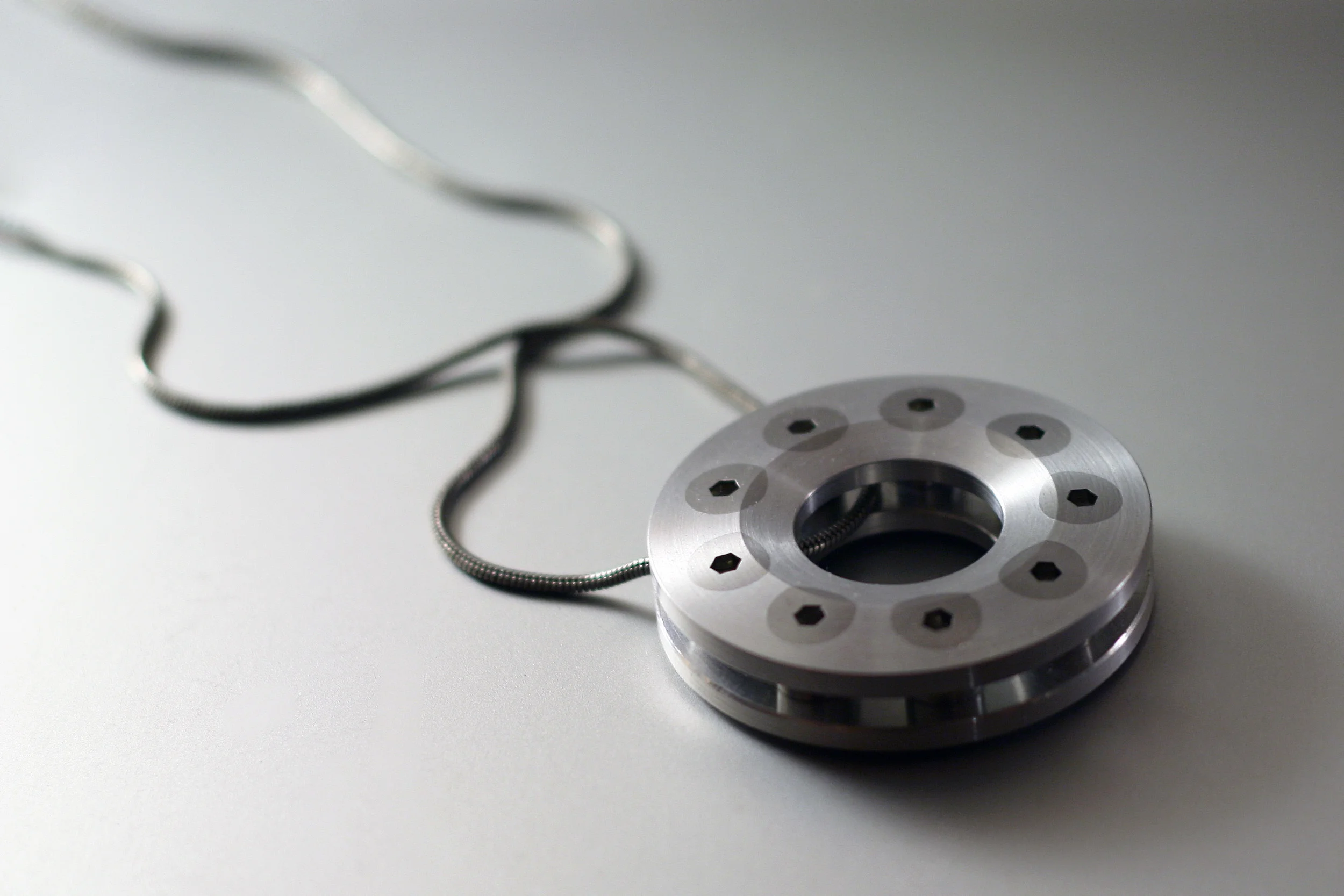 Pendant II