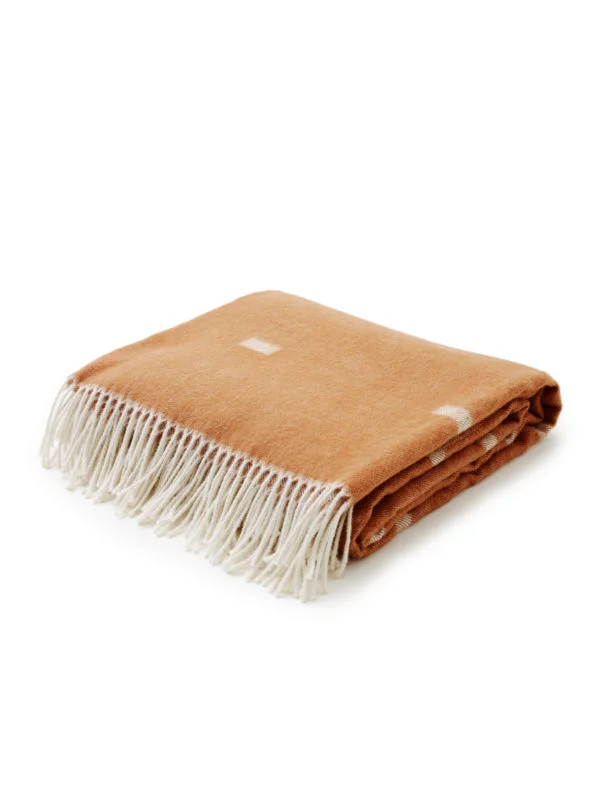 1950010 Iota Blanket, Cognac Brown 01.jpg
