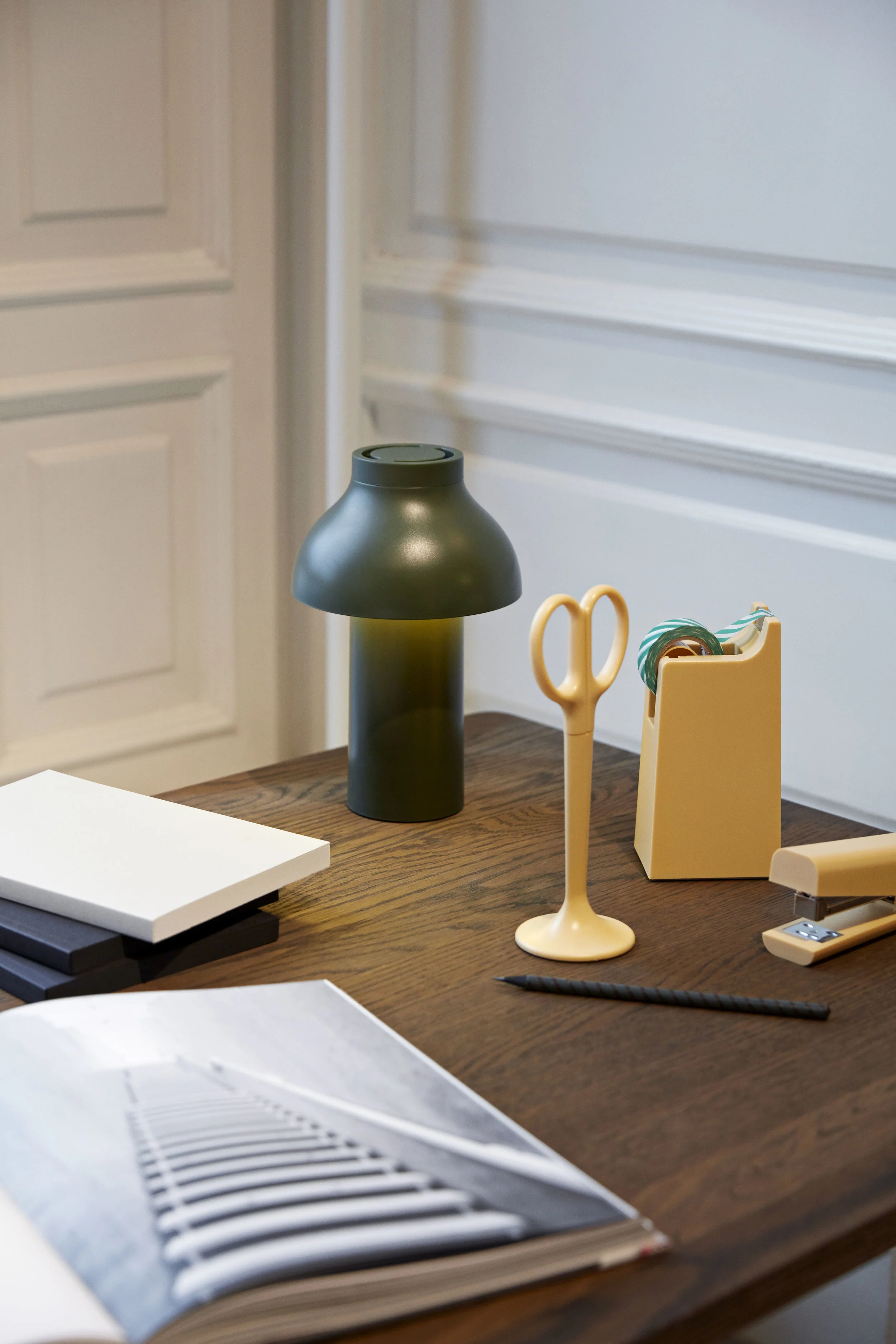 PC Portable olive_Anything warm yellow.jpg