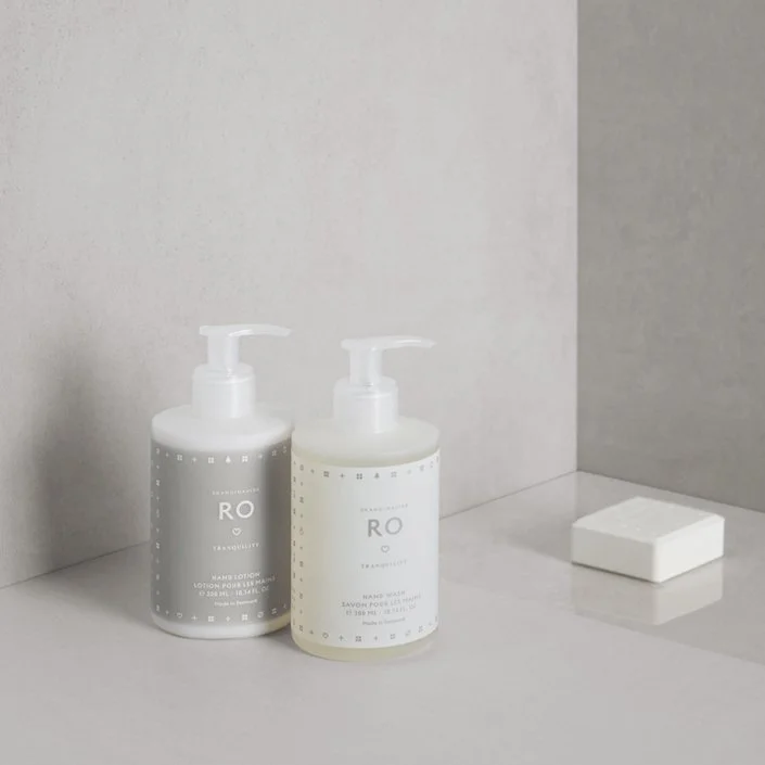 Skandinavisk_SS18_Handcare_RO_Styling_02.jpg