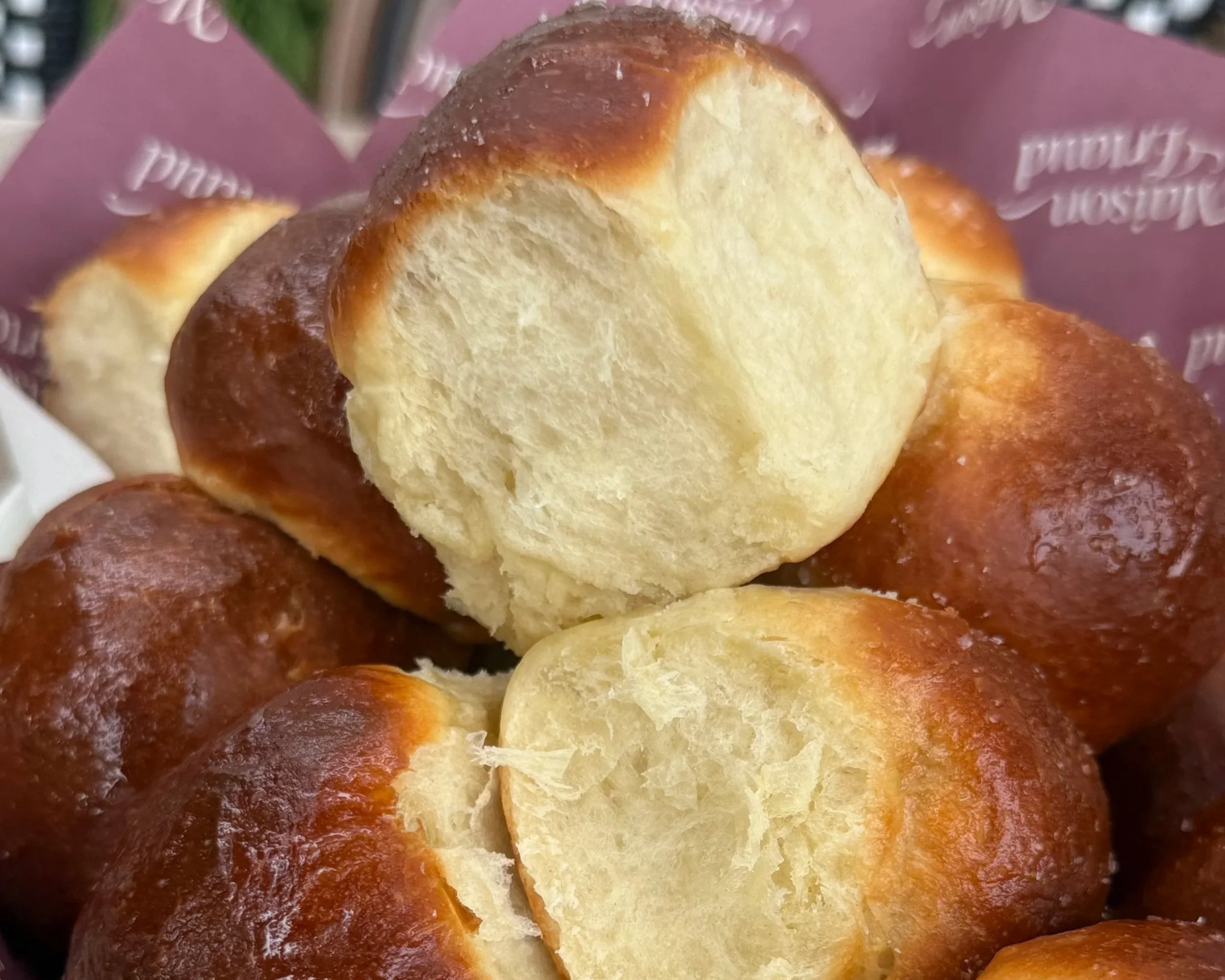 1 Dozen Parker House Rolls (v)