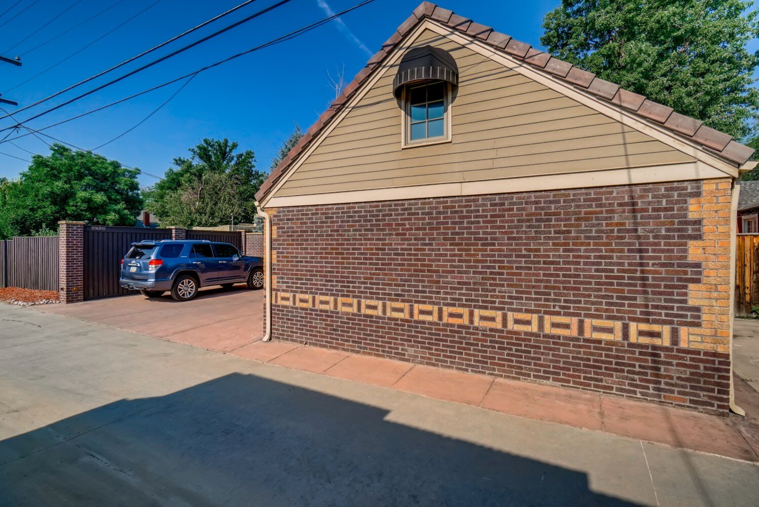 1082 S University Bldv Denver CO - Web Quality - 035 - 38 Garage.jpg