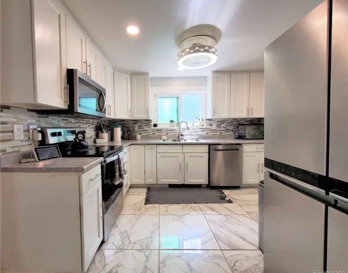 kitchen 2 (1).jpeg