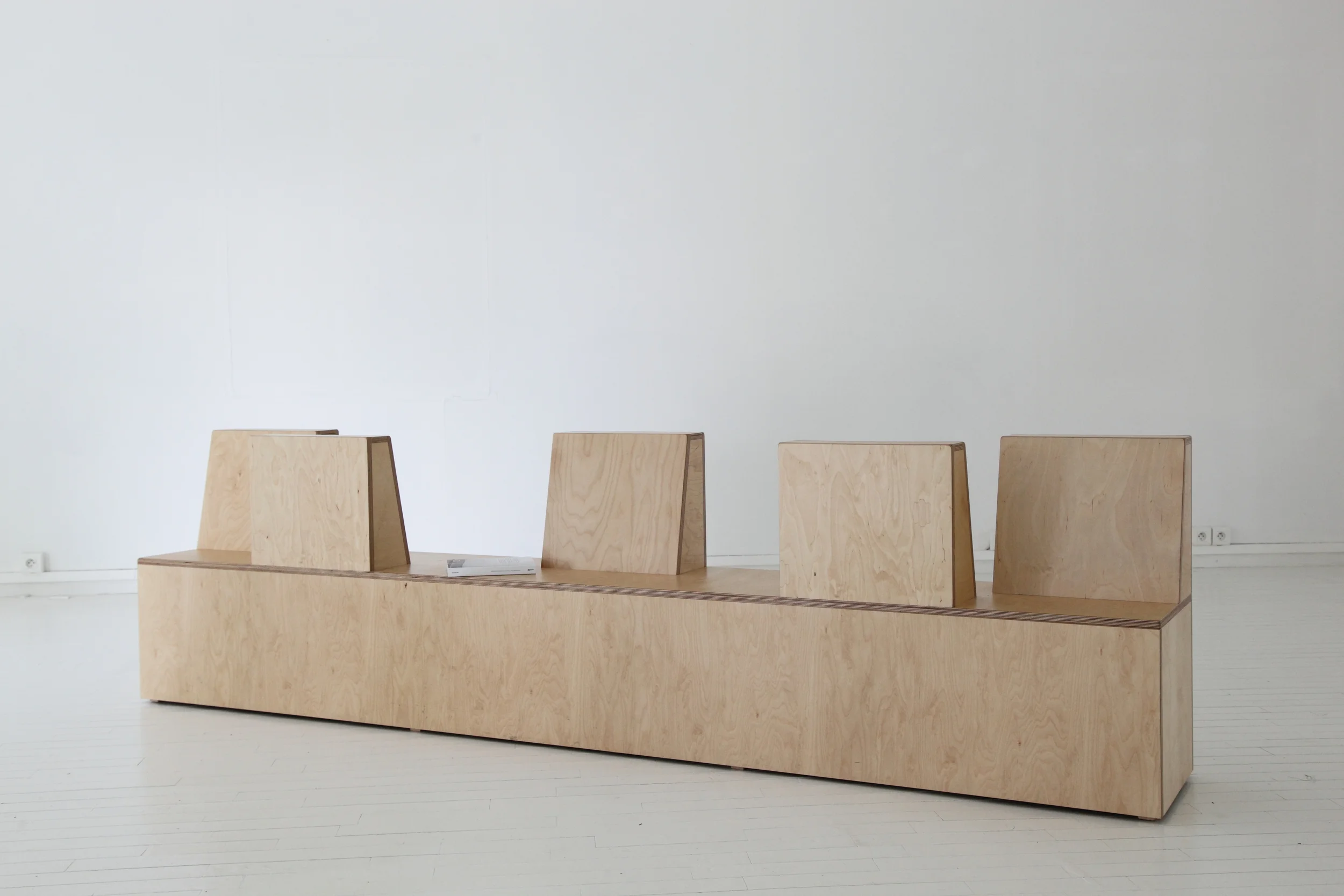 Galerie MICA à Rennes - objet design - BANC