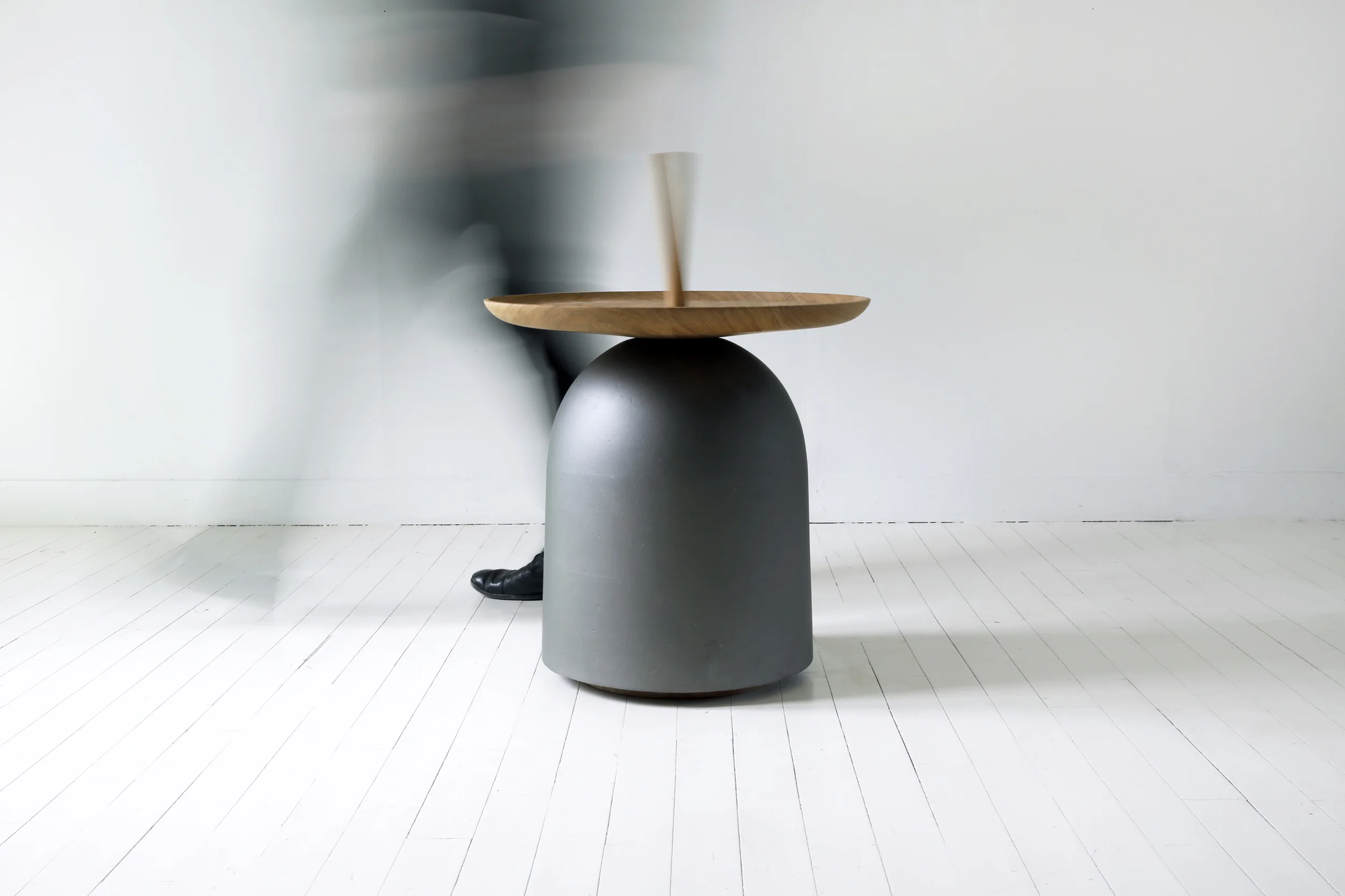 Objet+design+collection+-+tables+campanes+-+Galerie+Rennes+MICA.jpg