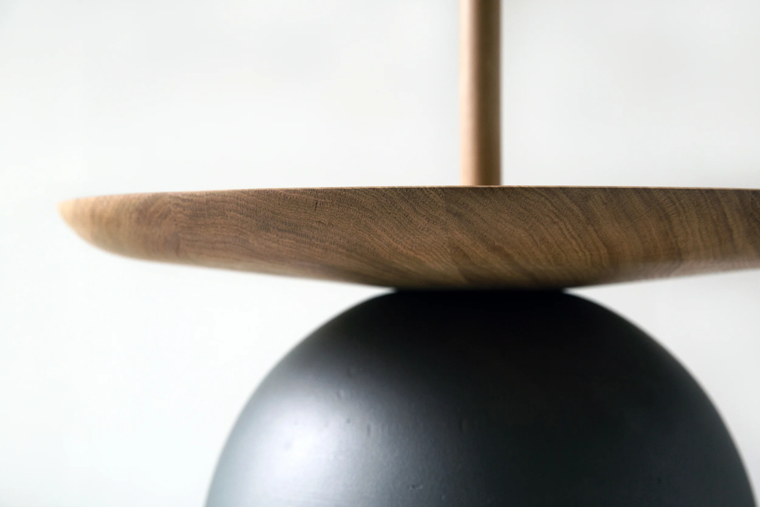 Galerie+Mica+-+Rennes+-+art+contemporain+-+table+design.jpg