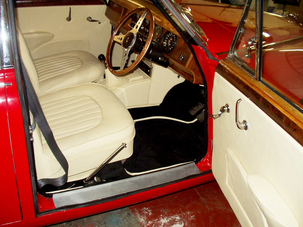 Jaguar 3.4 1967005.JPG