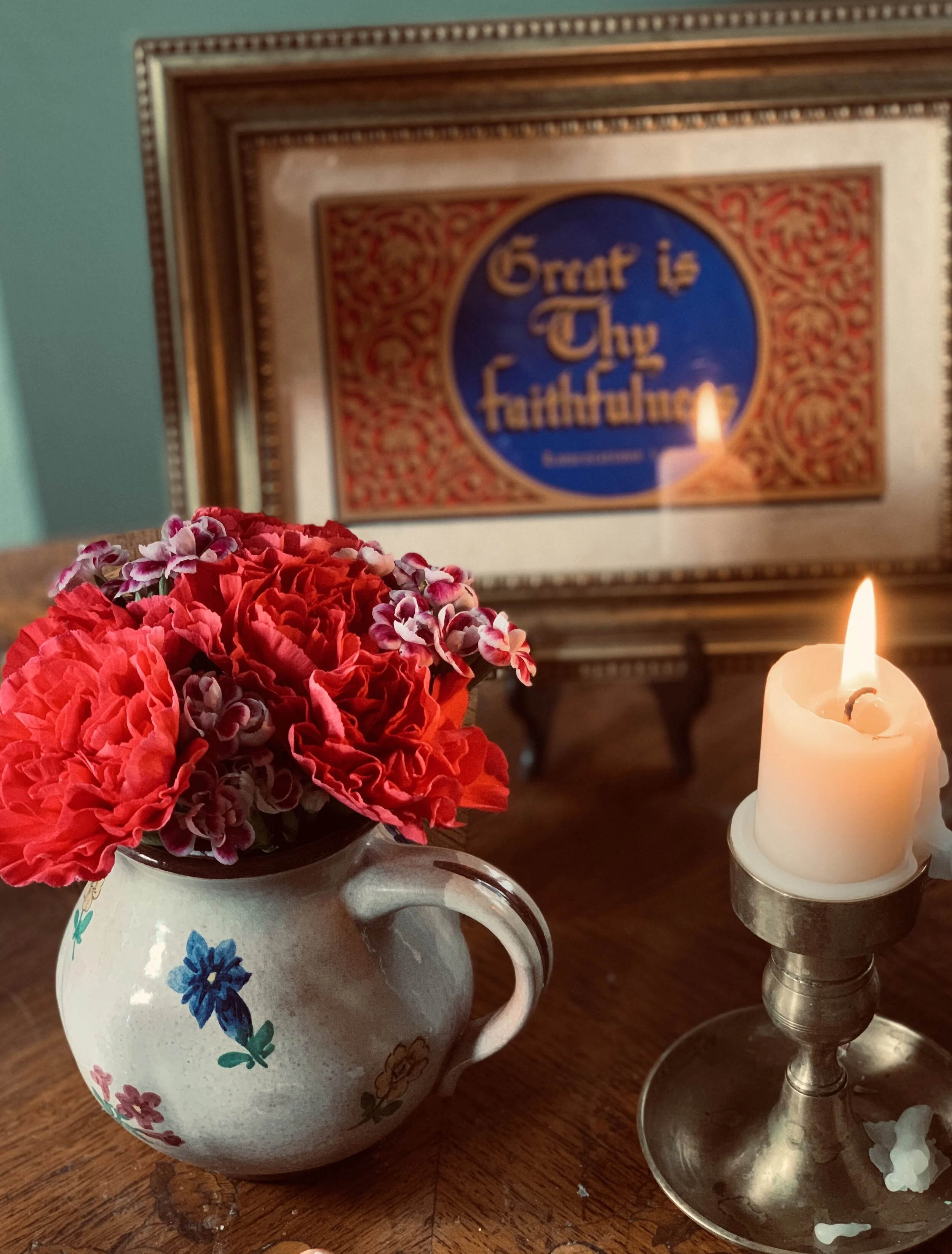 The False Myth of a Perfect Life, a Perfect Woman