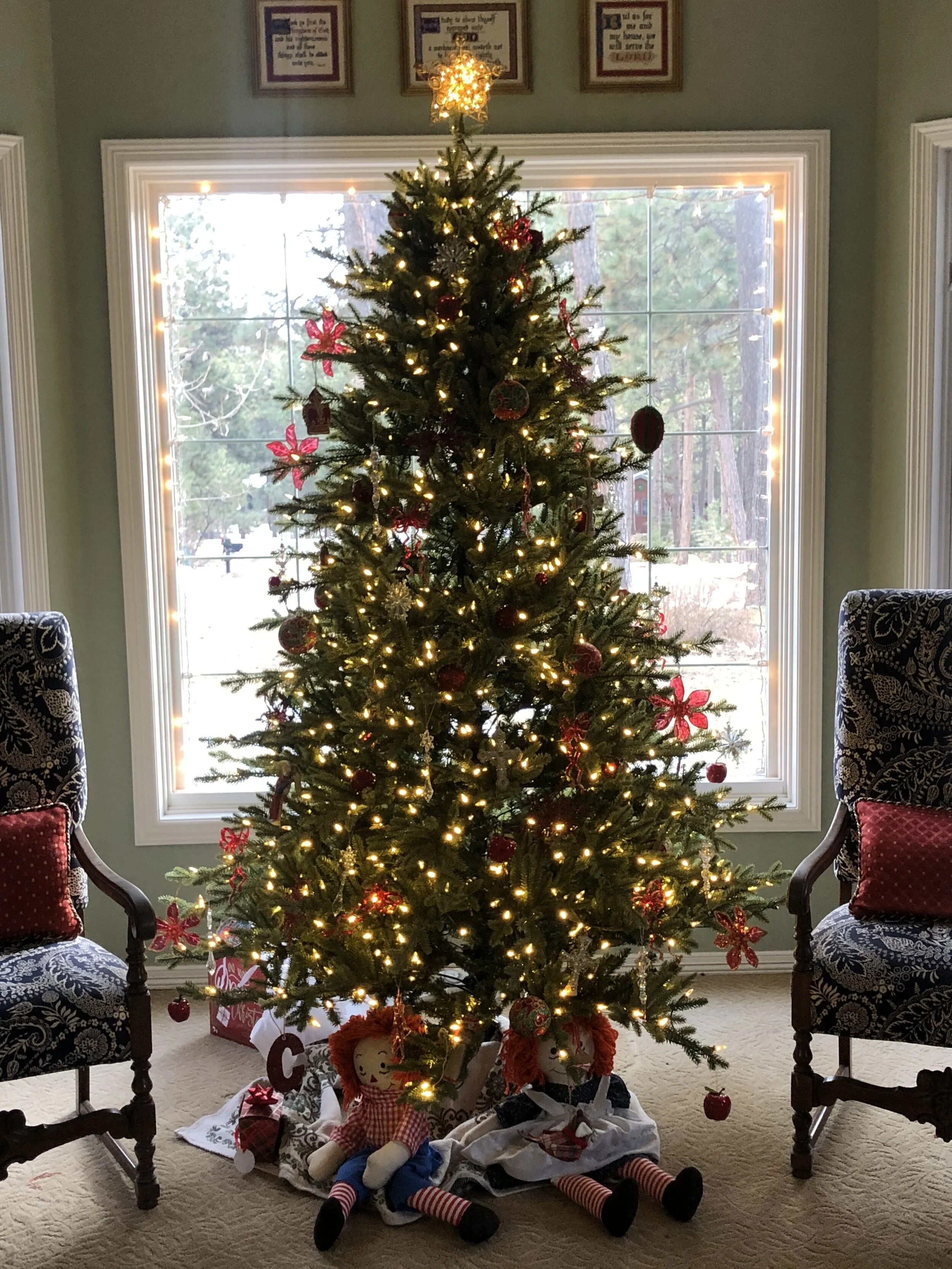 Advent &amp; Christmas Traditions Especially for Little Ones 