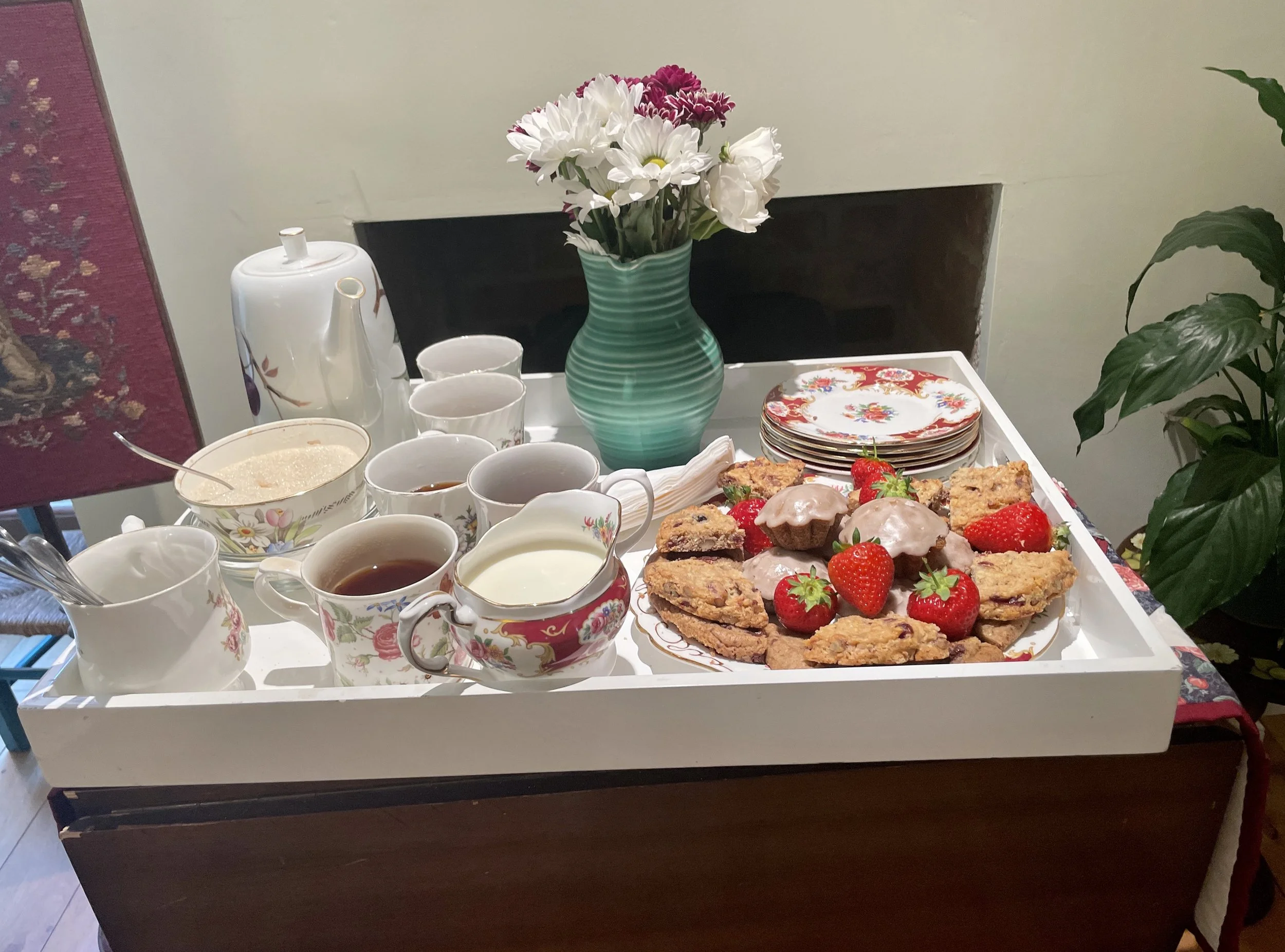 Tea Time Tuesday: Tea by the Tray