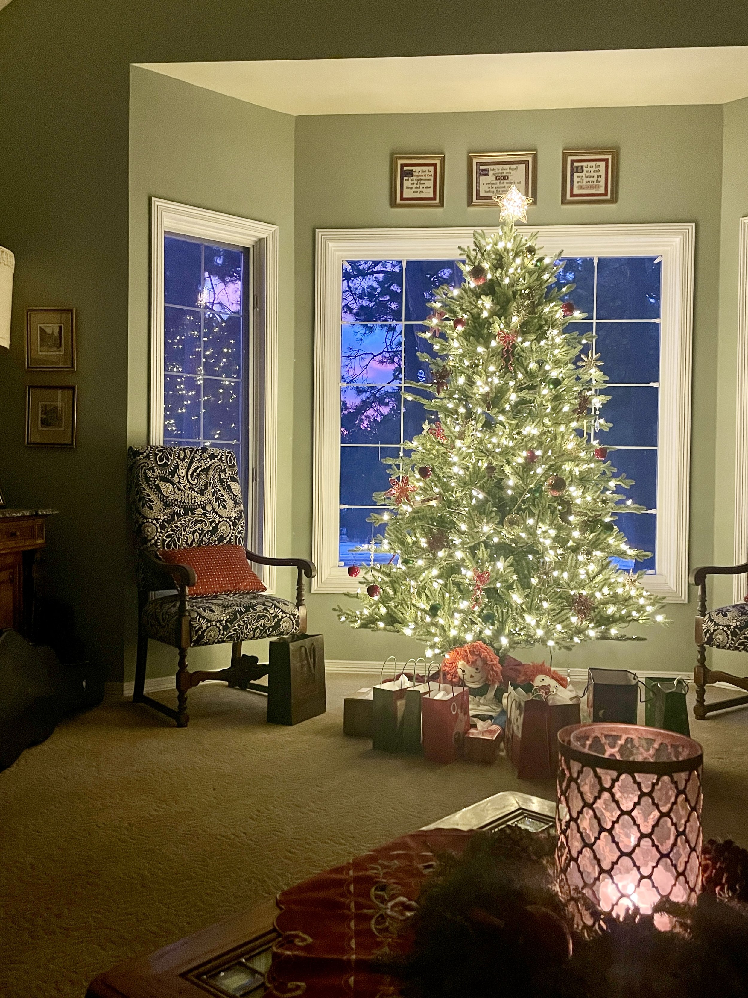  Tea Time Tuesday: Living Into Advent Love