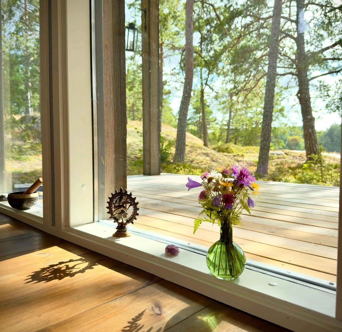 Hello to those of you who patiently have been waiting for me to schedule a meditation class. Now I have. 
And it will take place on Thursday morning the 18th September at 10:00 Finnish time (EEST). There&rsquo;s a direct link to signing up in my bio.