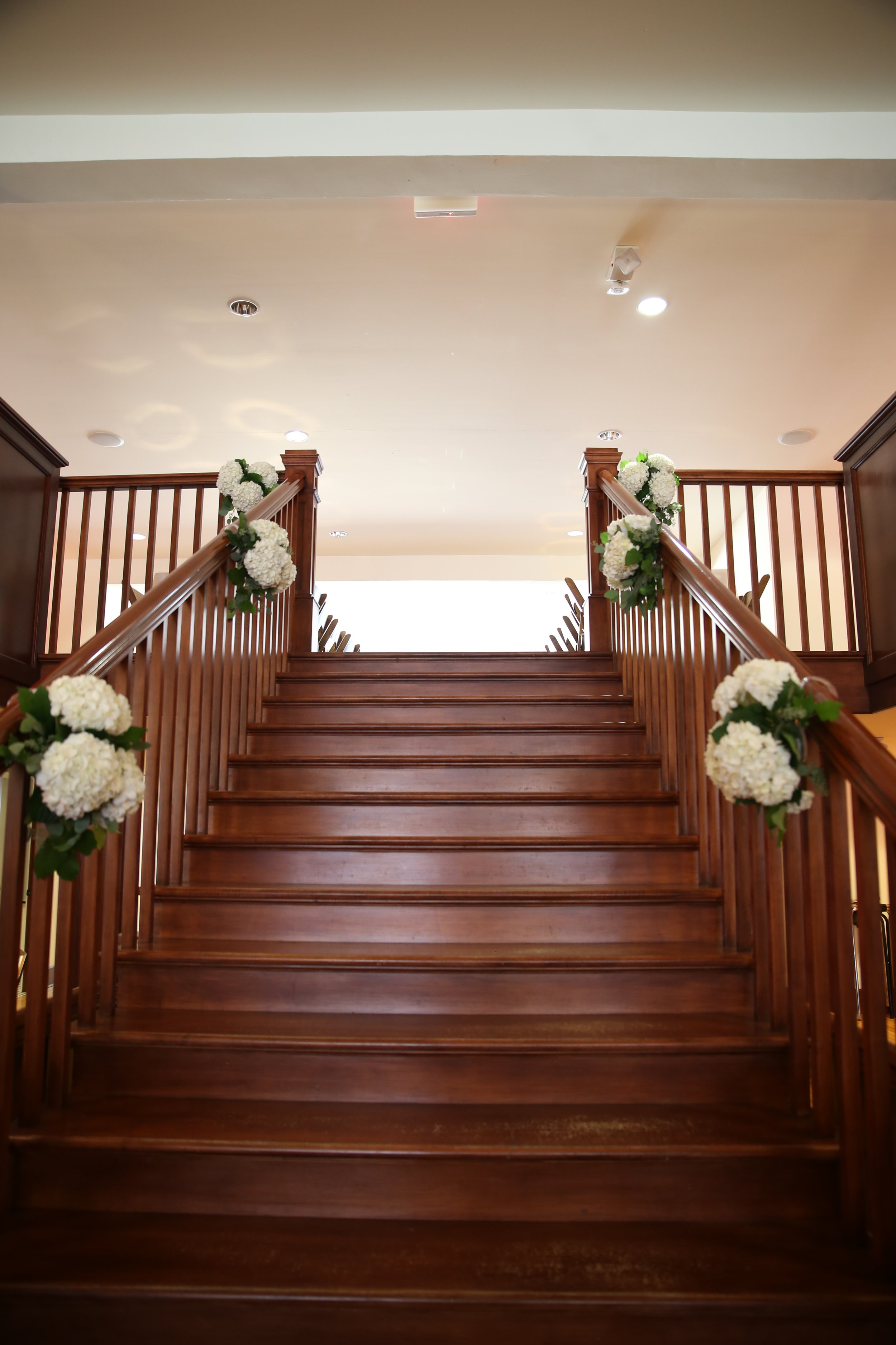 stoughton-wedding-venue-staircase-vintage.jpg