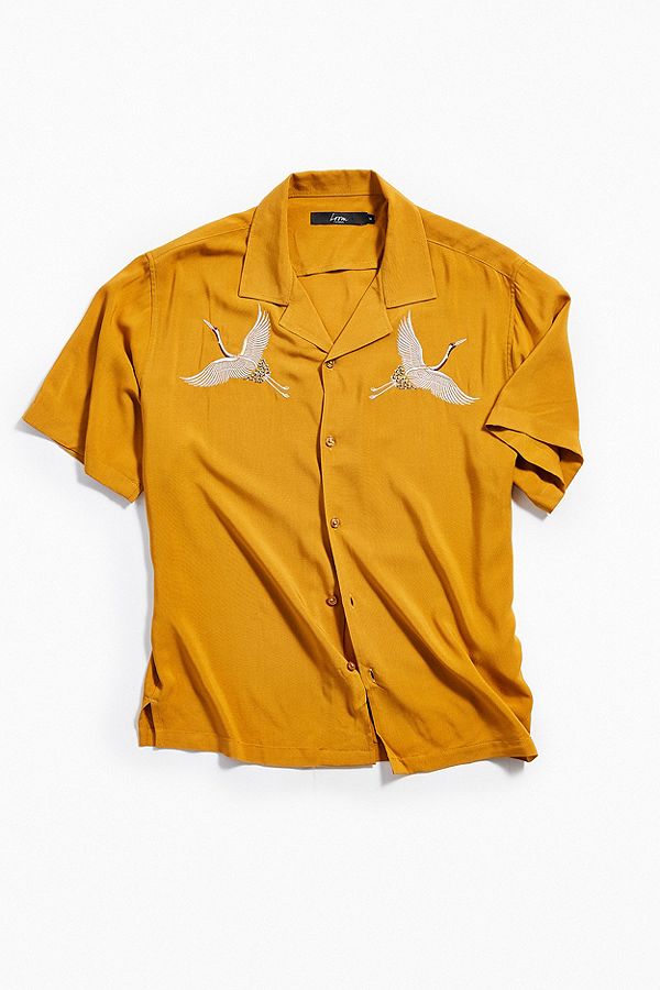 Embroidered Crane Vacation Shirt