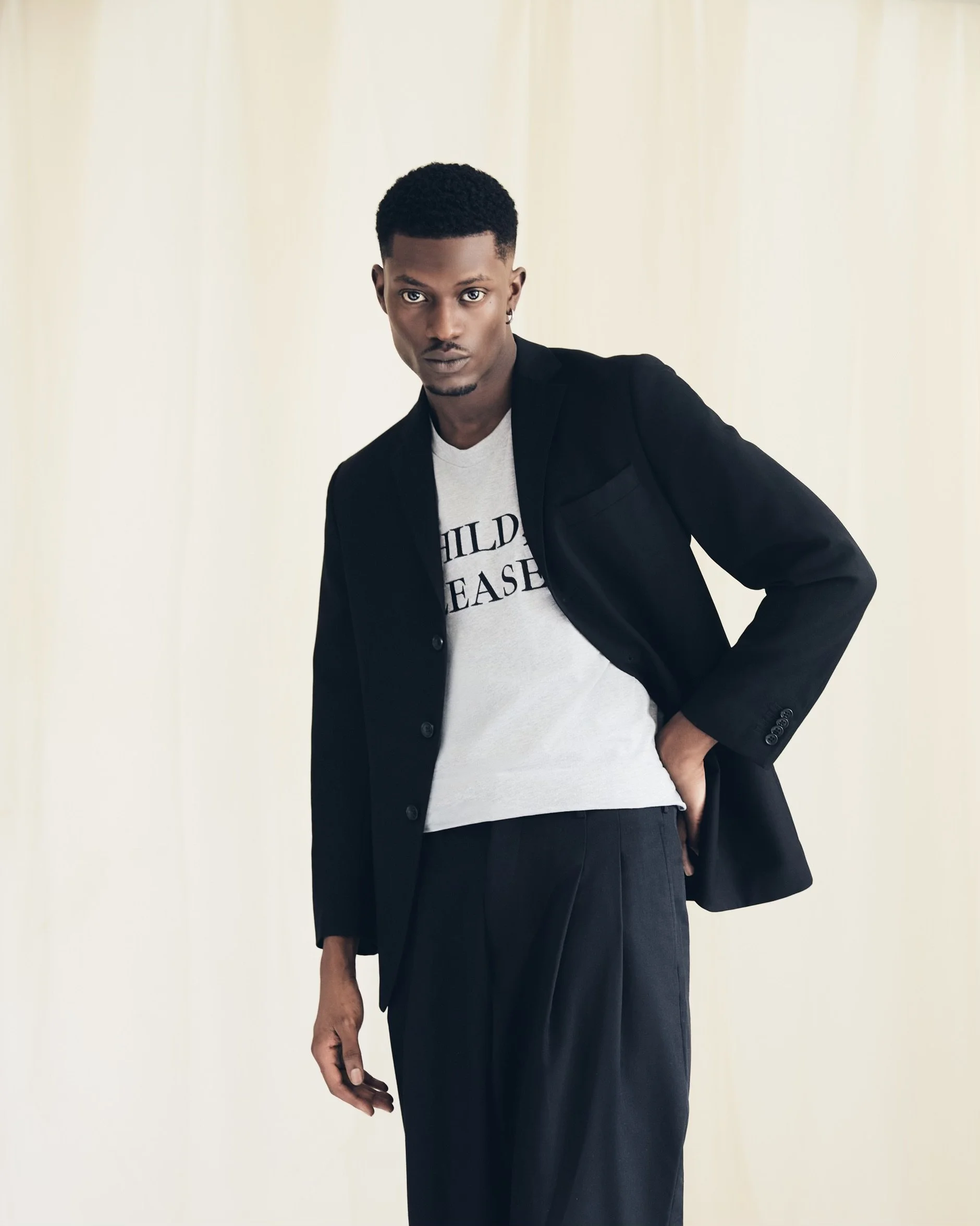 THE CHILD, PLEASE TEE!