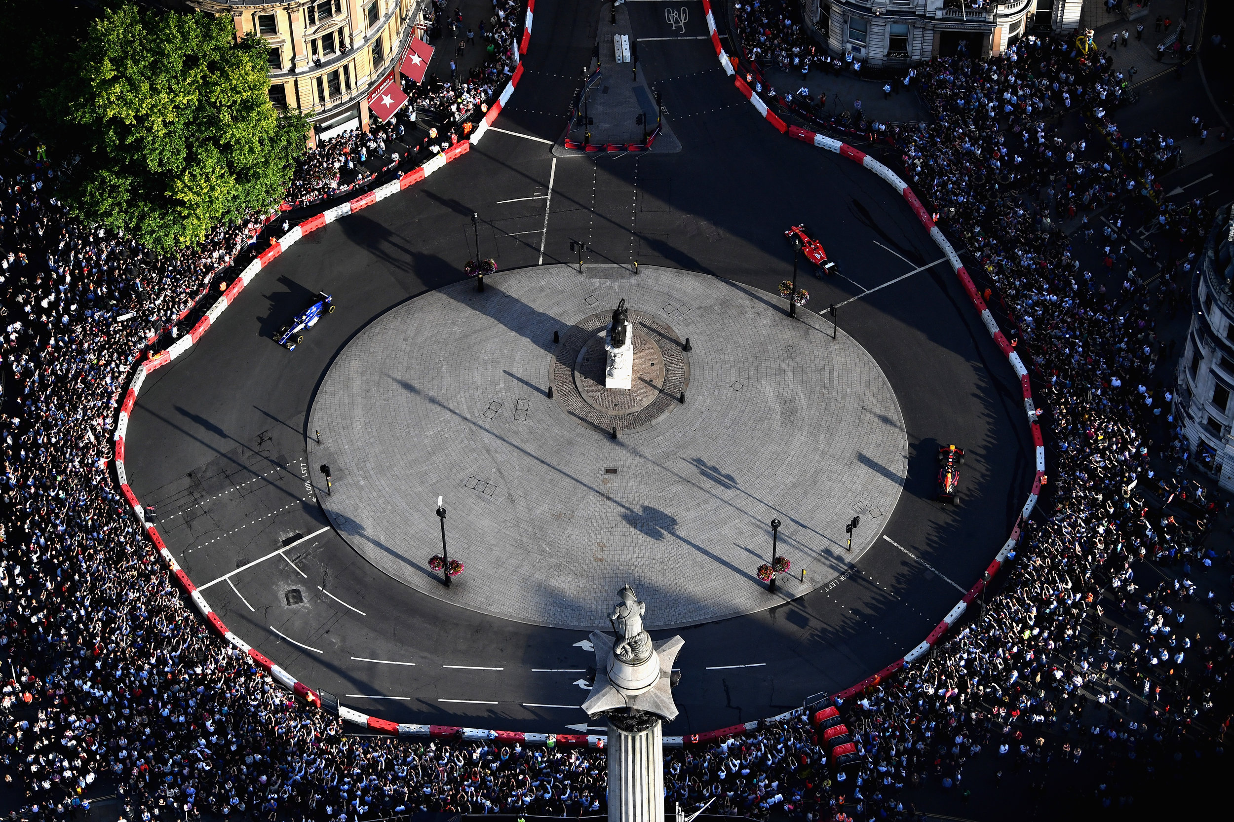  F1 on the streets of London. 