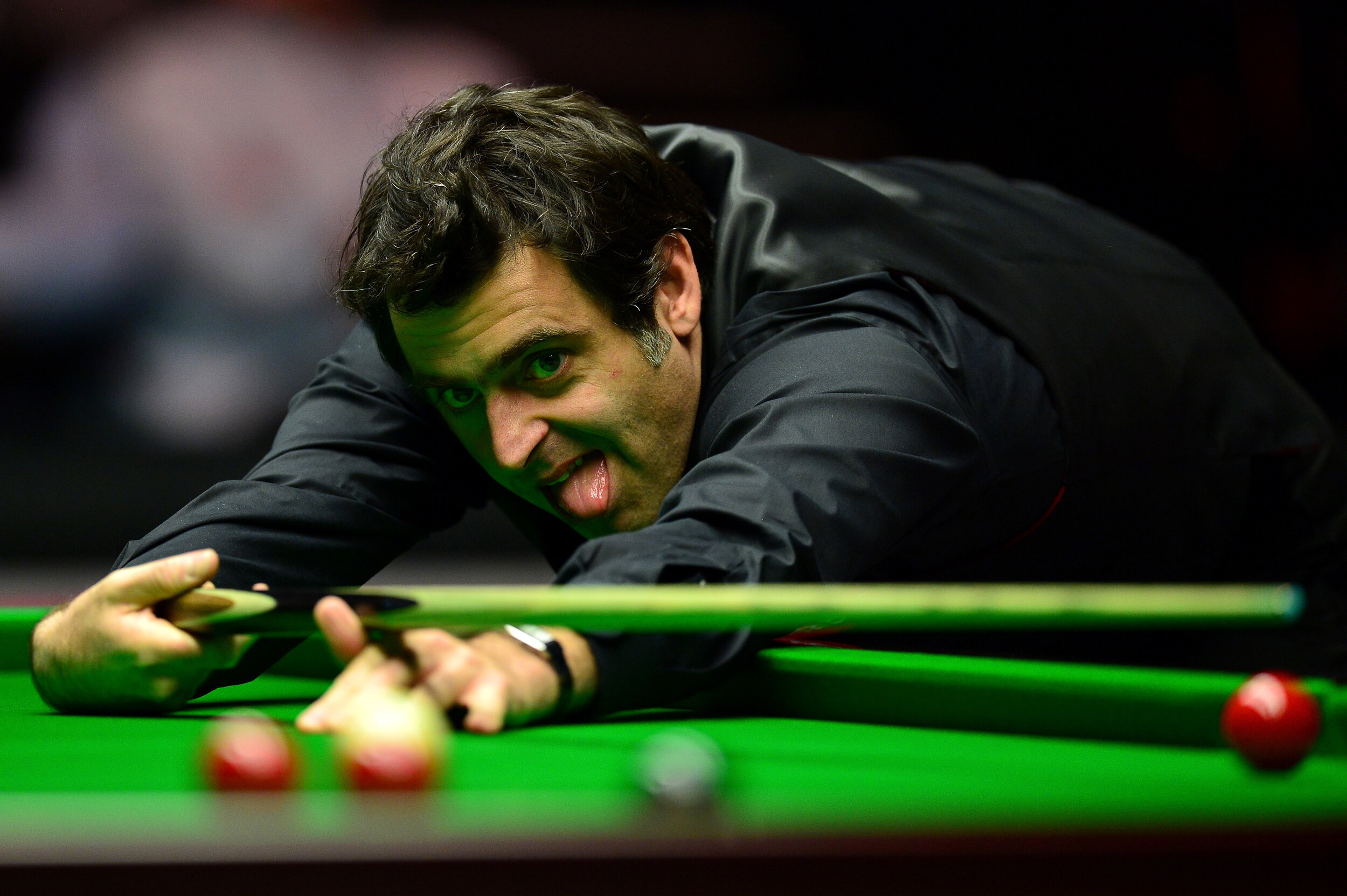  Ronnie O’Sullivan shows his frustration 