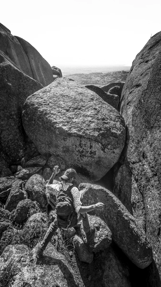 2017-11-19-adventure-hiking-oklahoma-mountain-color-4.jpg