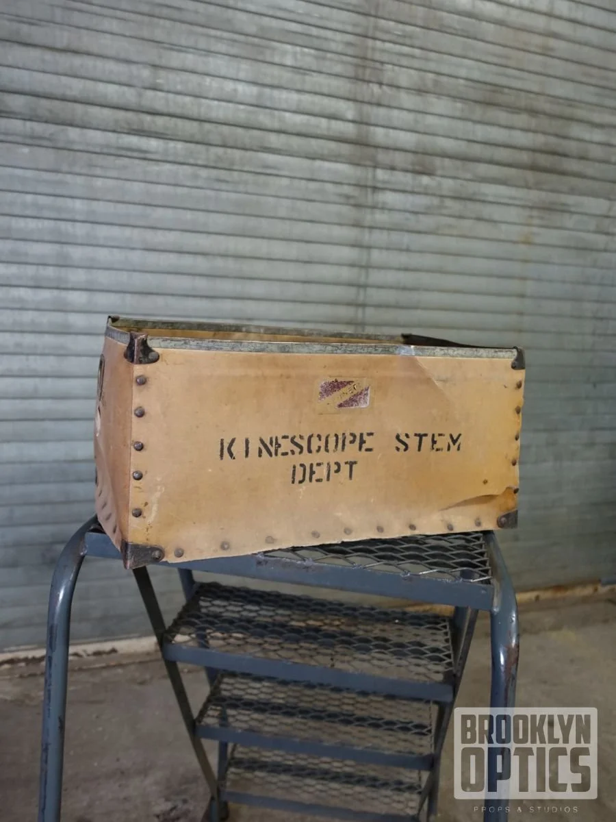 1920s Fiberwear Box