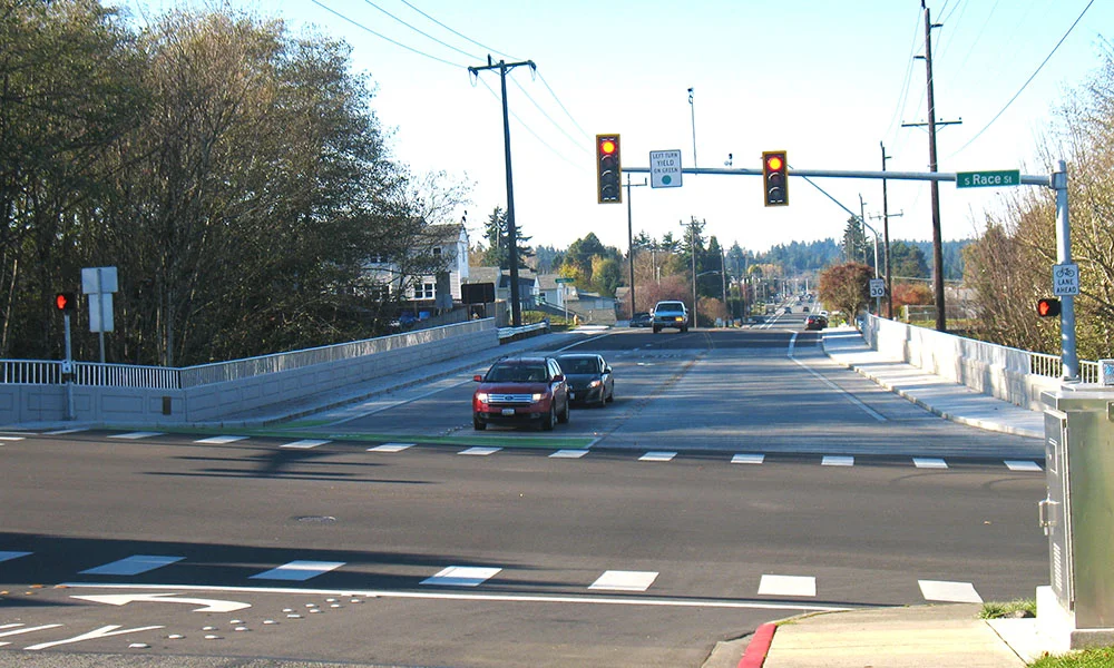 LAURIDSEN BLVD. BRIDGE REPLACEMENT , Port Angeles, Washington Owner/Client : City of Port Angeles Services : Civil and Structural Engineering