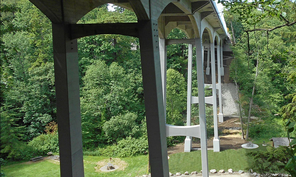 SALTWATER STATE PARK BRIDGE SEISMIC RETROFIT , Des Moines, Washington Owner/Client : City of Des Moines Services : Civil and Structural Engineering, Construction Management
