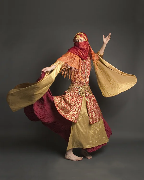 costumes_25.jpg