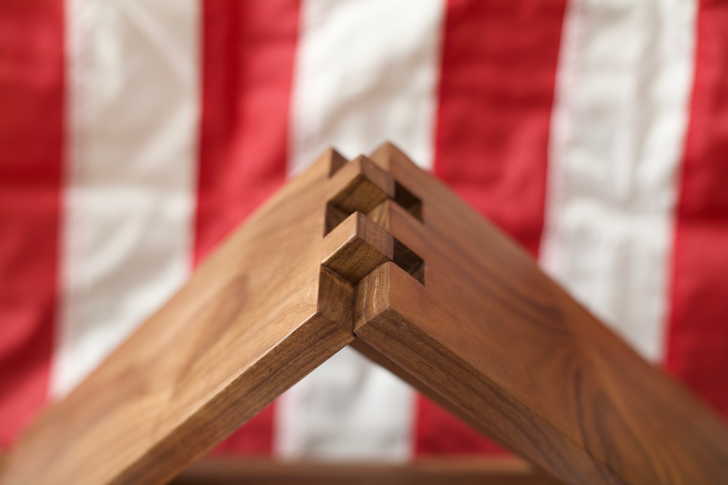 27B1C321-BC37-477F-8592-1F2B960E1934