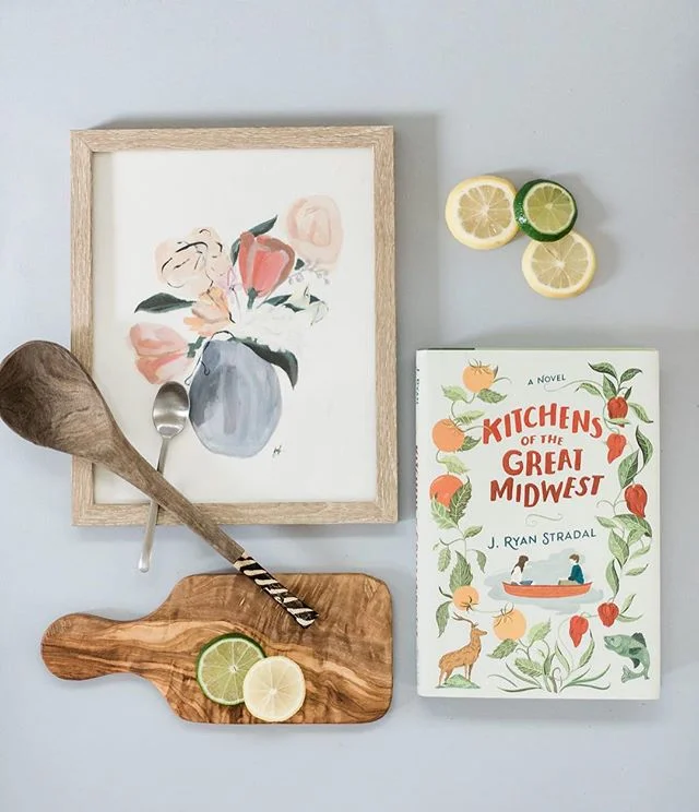 Summer feels so close we can’t stop thinking about it! Ready for barbecues, pool days, and of course some summer reading ☀️ ~ #foxedboxreads #thefoxedbox #booksubscriptions #intentionalliving #theartofslowliving #usedbooks #booksofinstagram #bookstagram