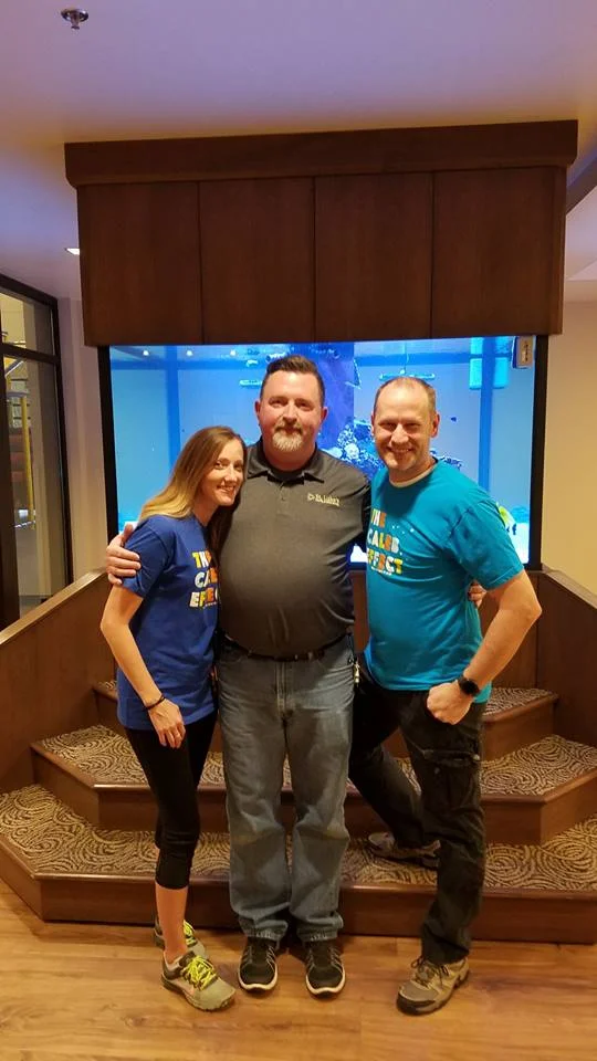 Love him! — with Jeff Freshour and Ken Toey .