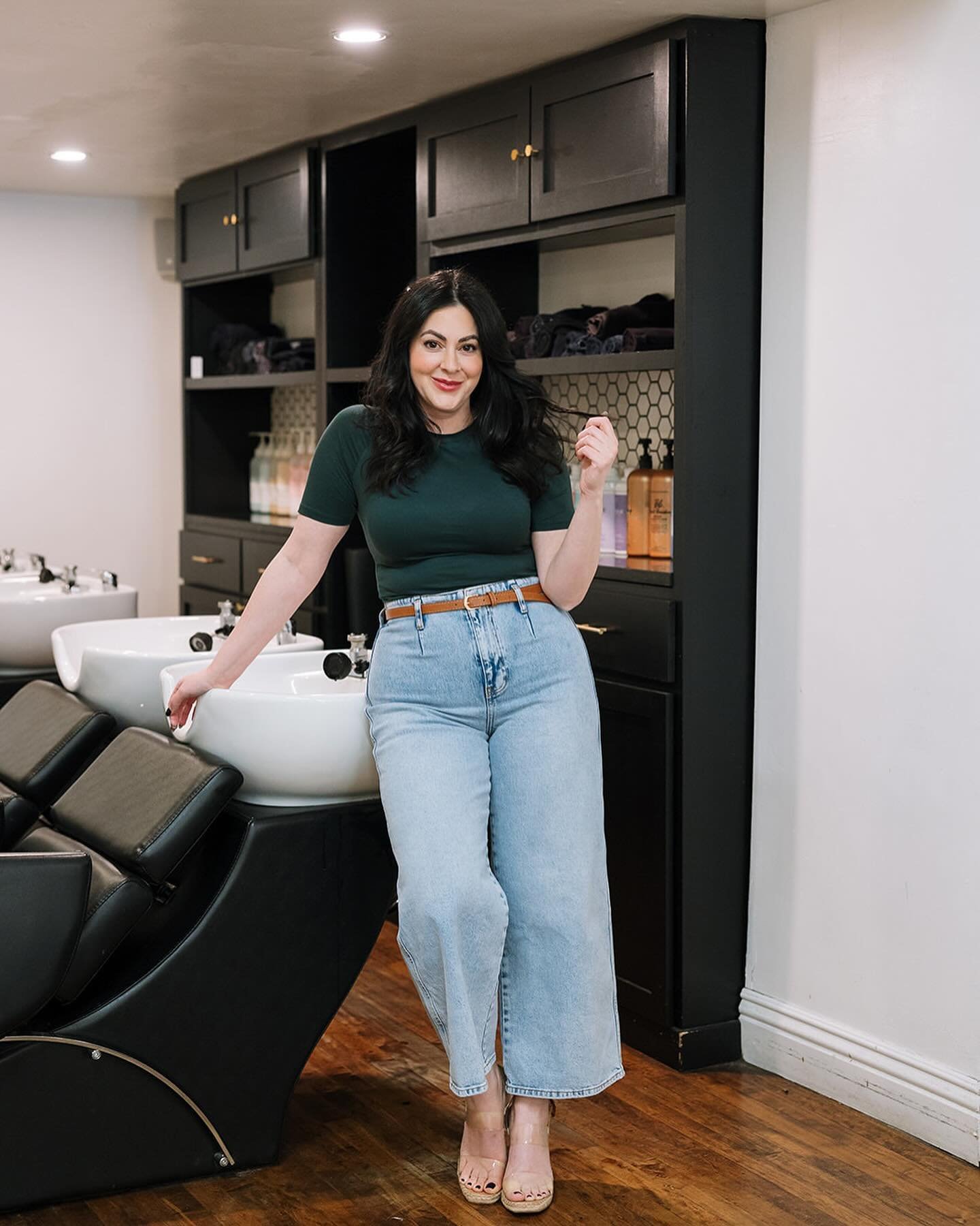 @nadin.injeian.beauty does it all, and she does it well! Cuts, colors, extensions, Brazilian blowouts, you want a lash lift and tint? She does that too.  When she&rsquo;s not at the salon you can find her teaching cosmetology to future hair pros, tea