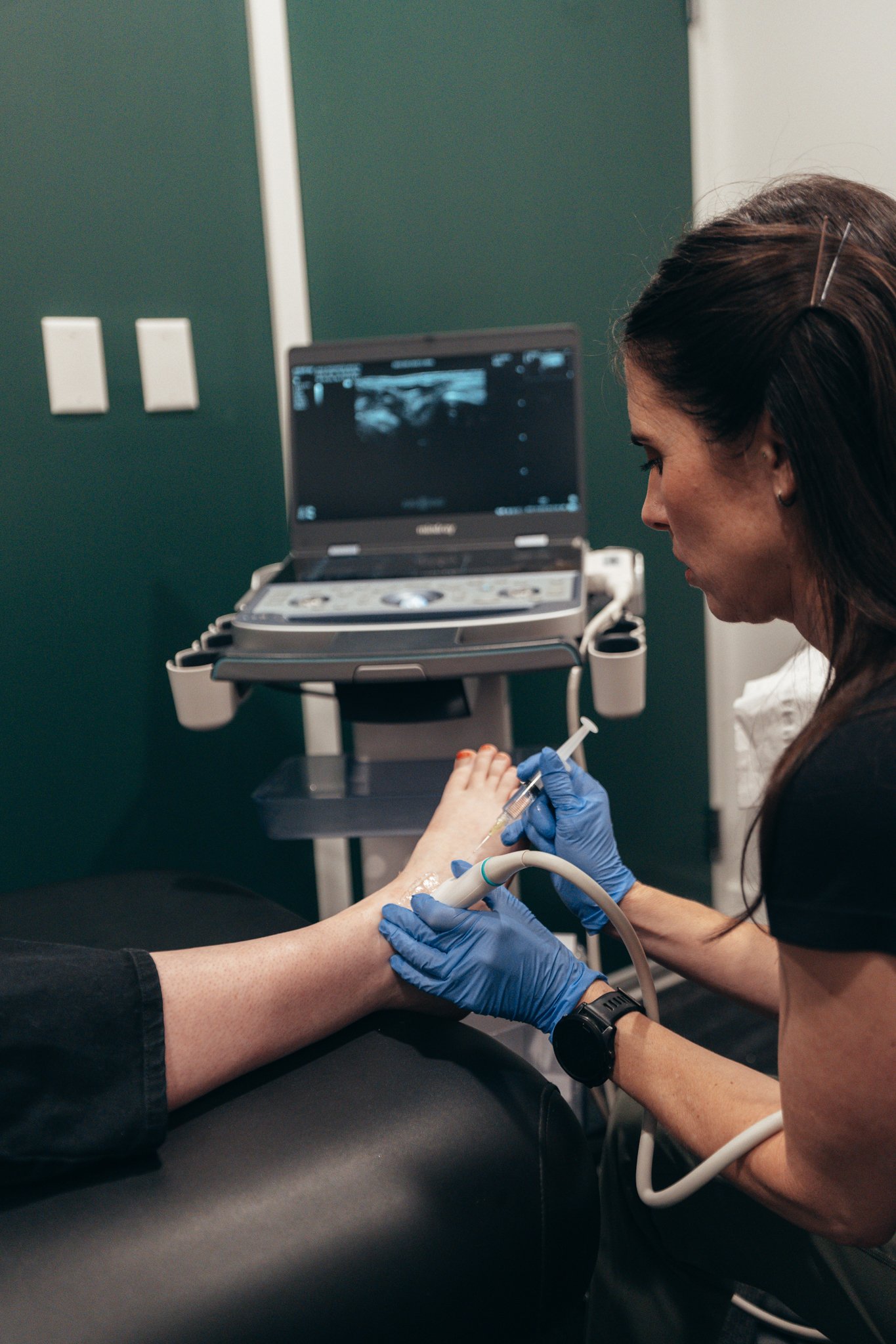 Prolotherapy Injections: How Sugar Water and Anesthetic Might Help with Your Chronic Pain