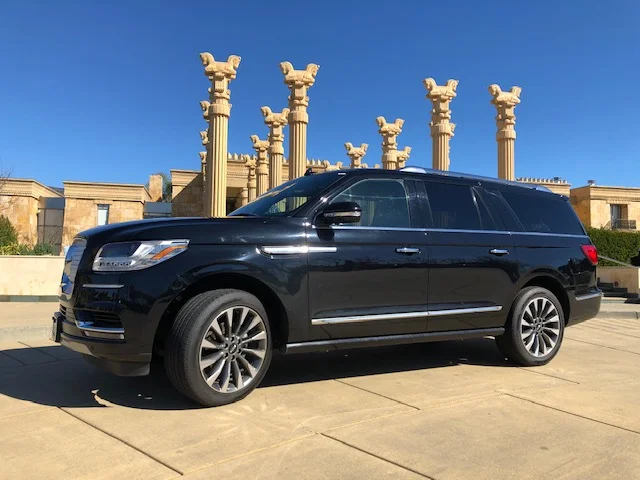 Luxury Lincoln Navigator